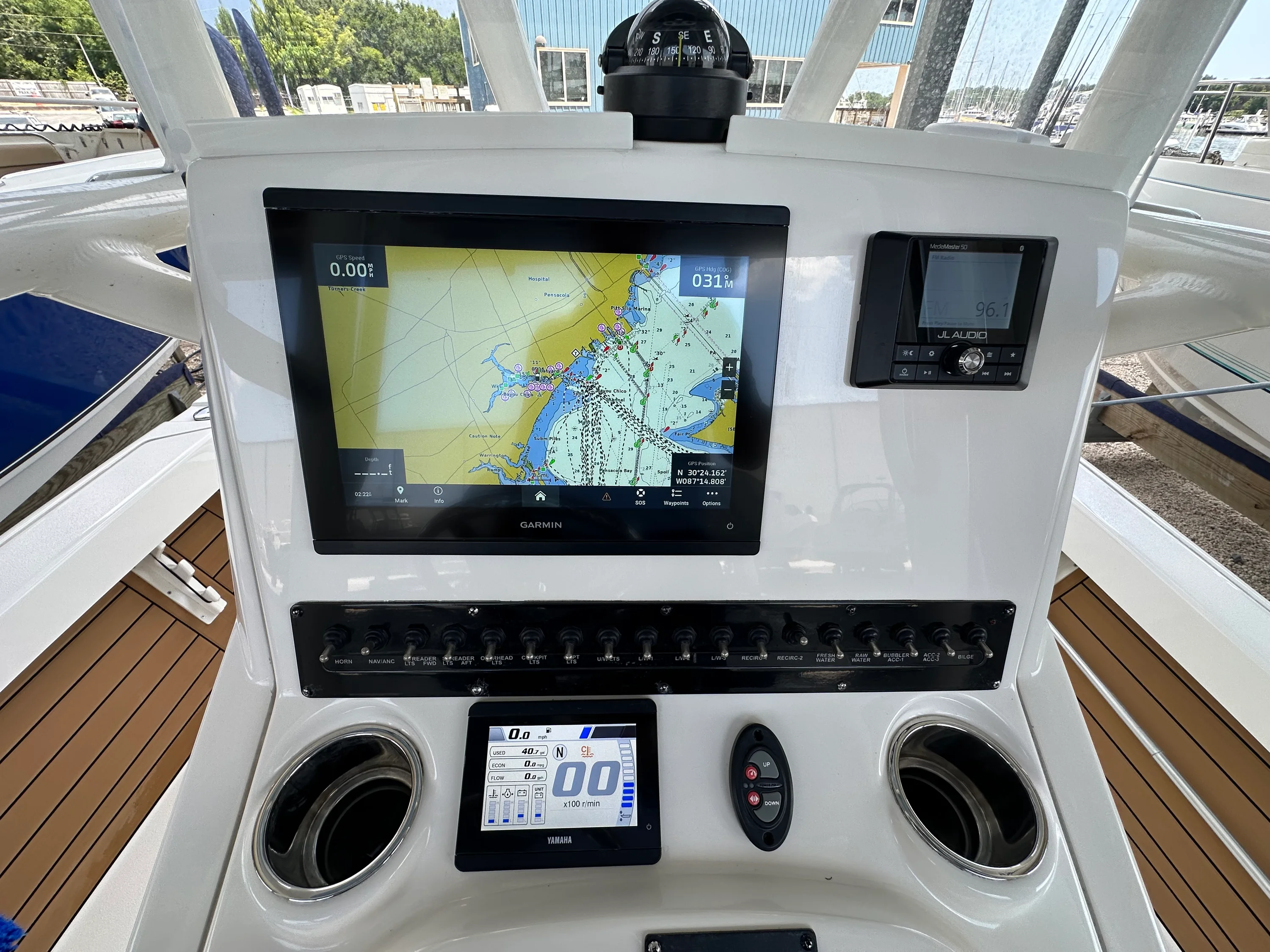2022 Pathfinder 2400 TRS Image Thumbnail #31