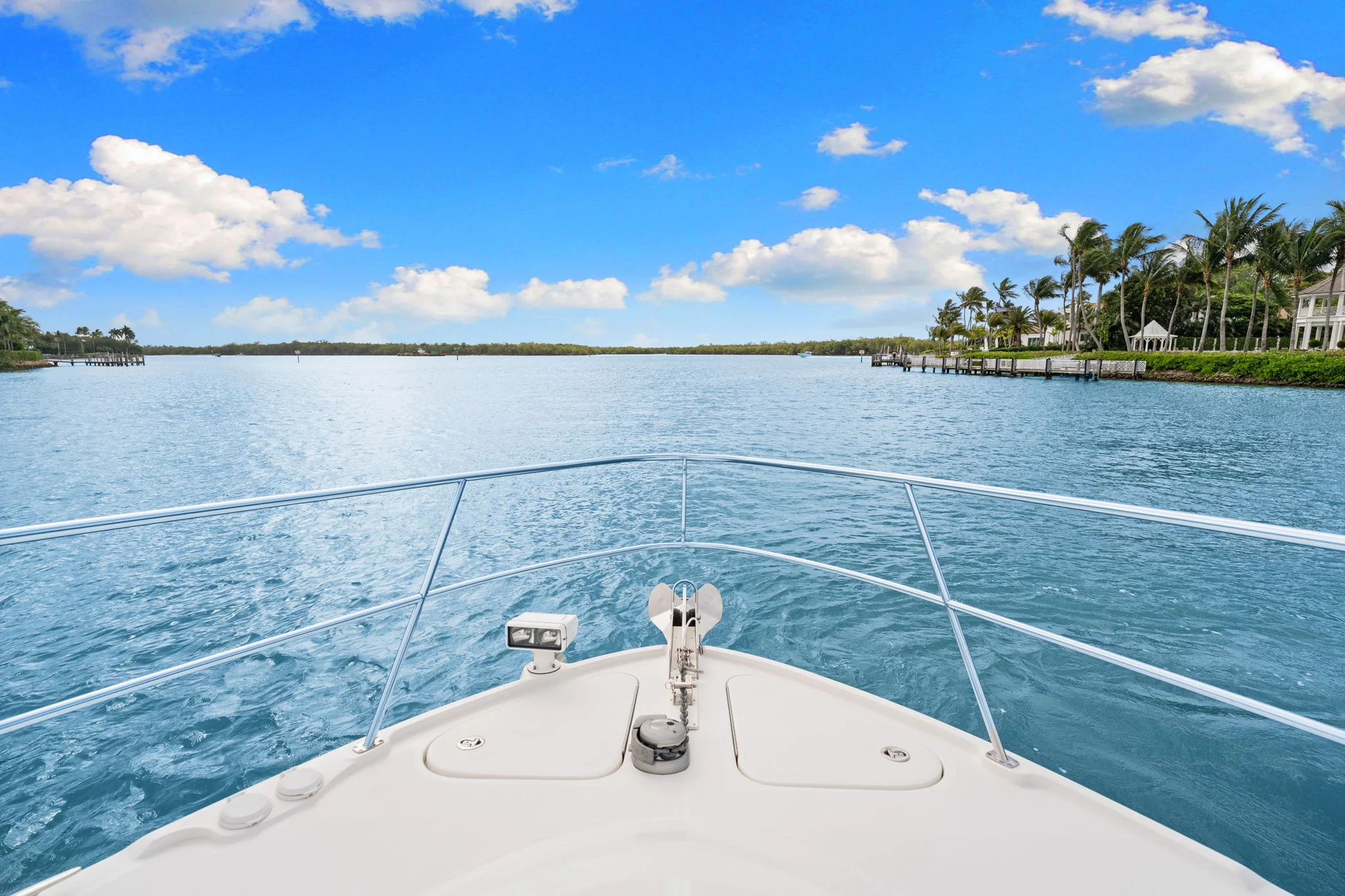 2017 Sea Ray SUNDANCER 510 Image Thumbnail #18
