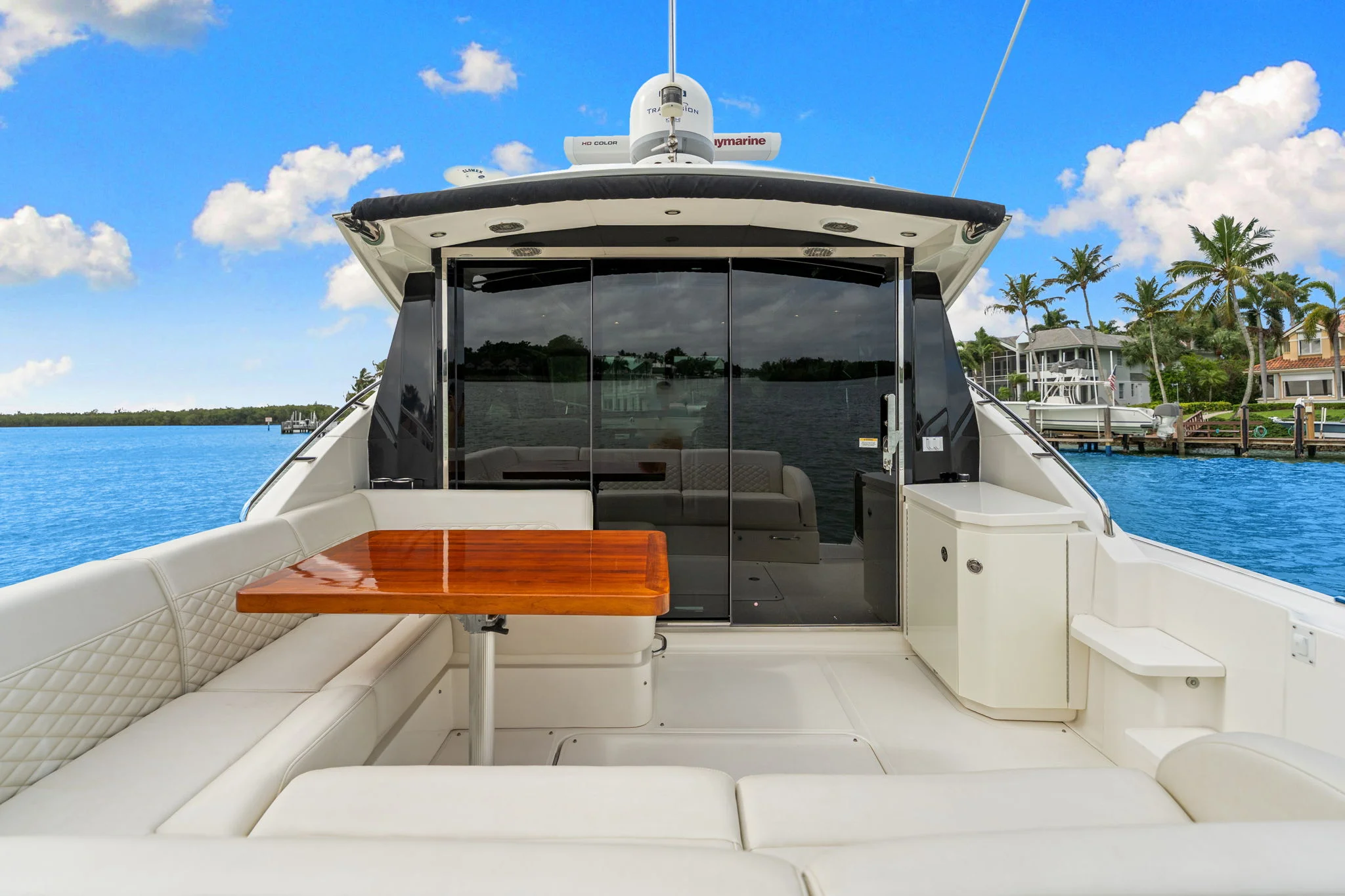 2017 Sea Ray SUNDANCER 510 Image Thumbnail #45
