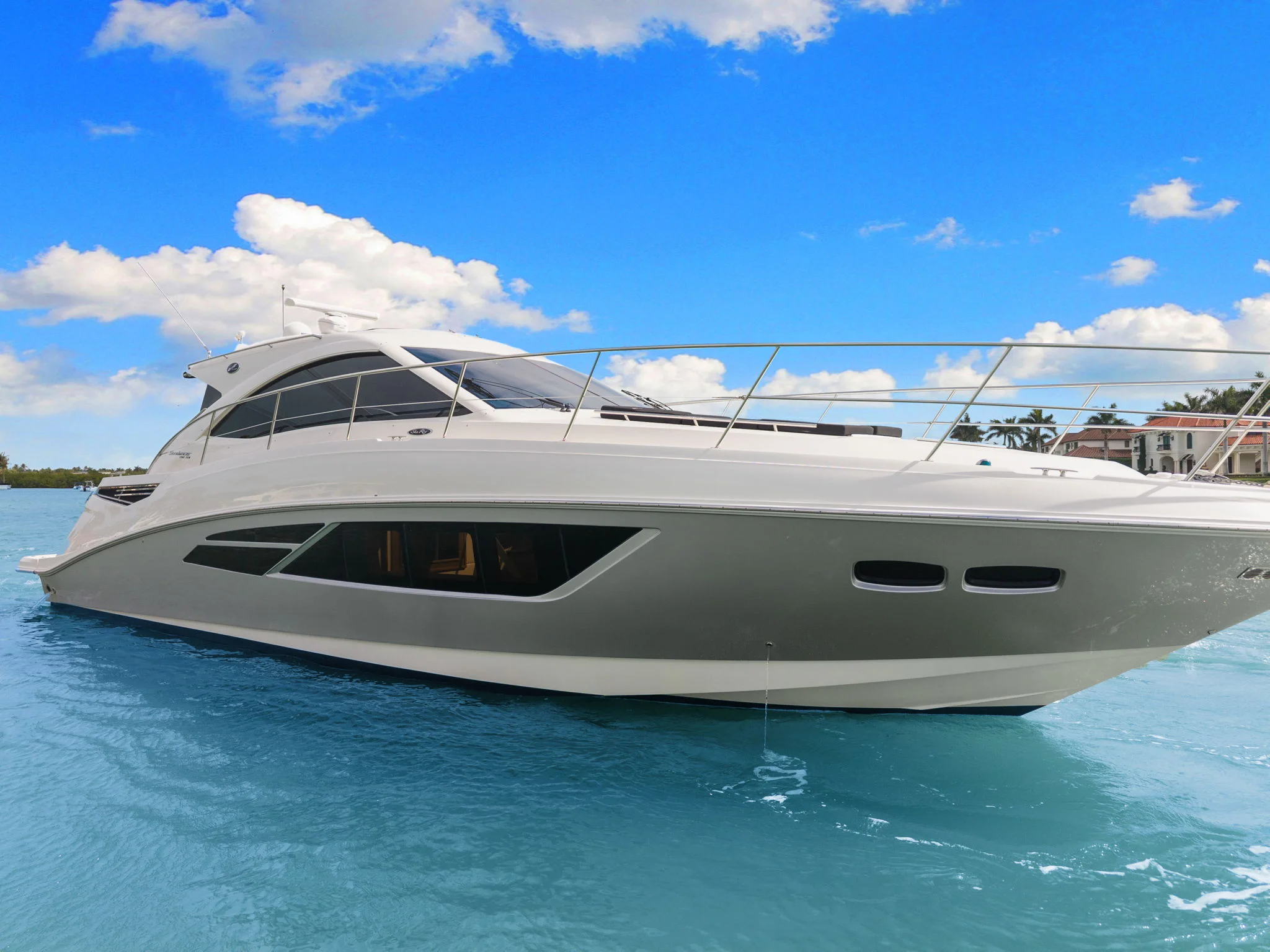 2017 Sea Ray SUNDANCER 510 Image Thumbnail #1