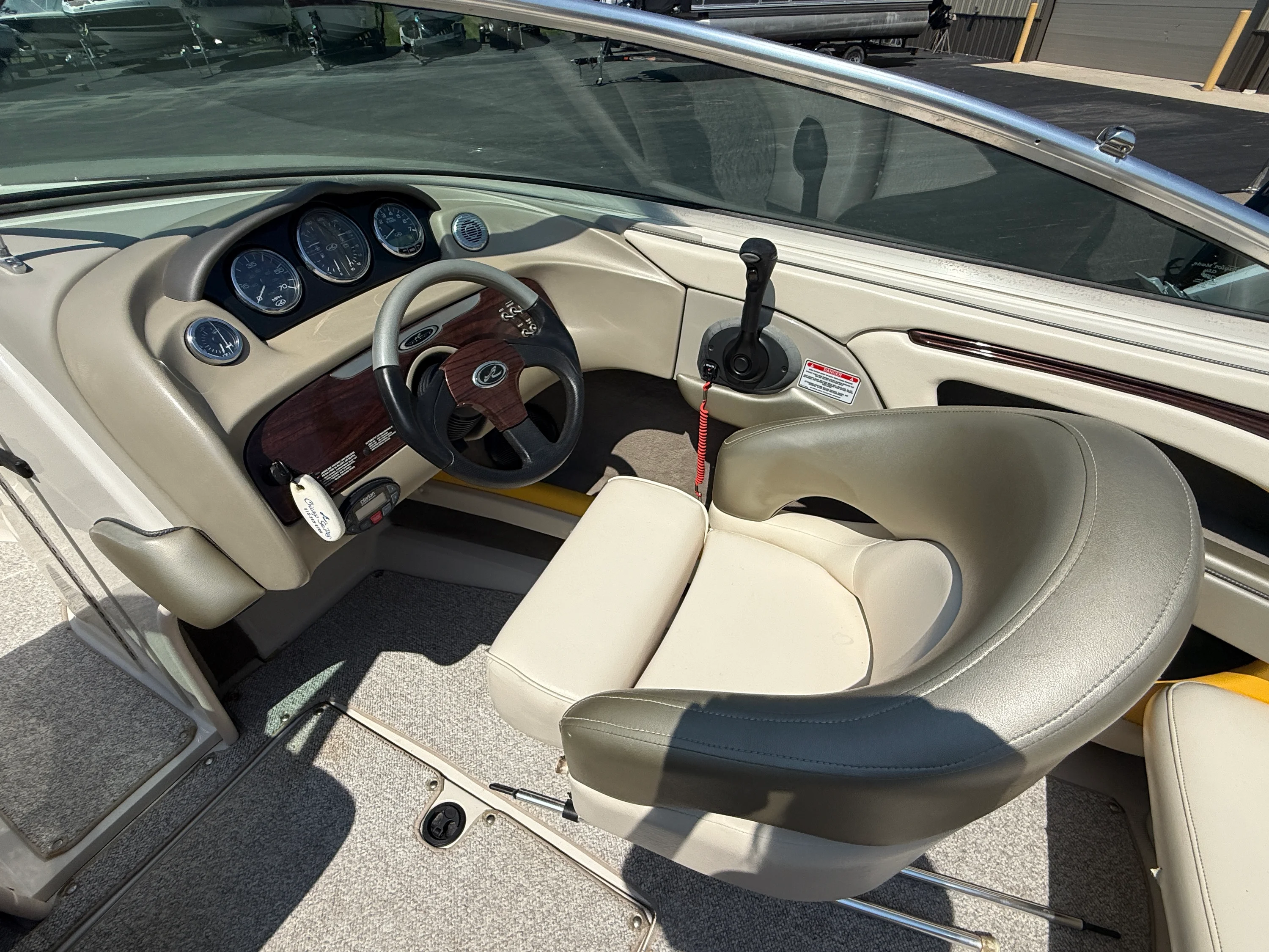 2004 Sea Ray 200 SL WT Image Thumbnail #14