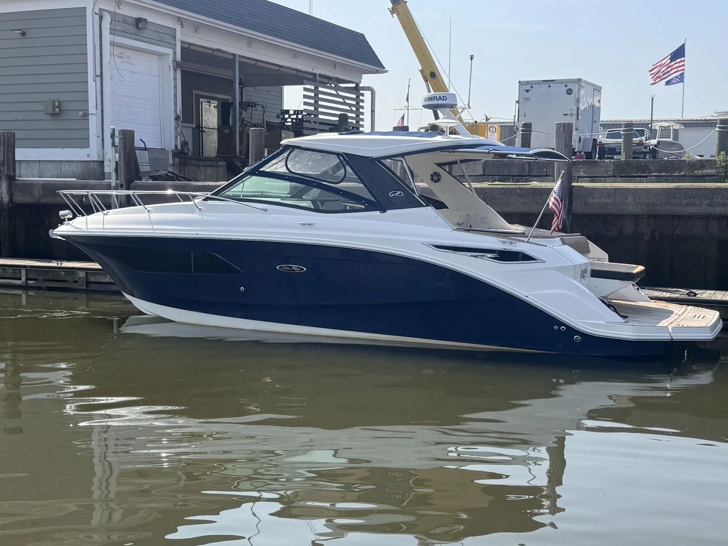 2019 Sea Ray 320 SUNDANCER Image Thumbnail #0