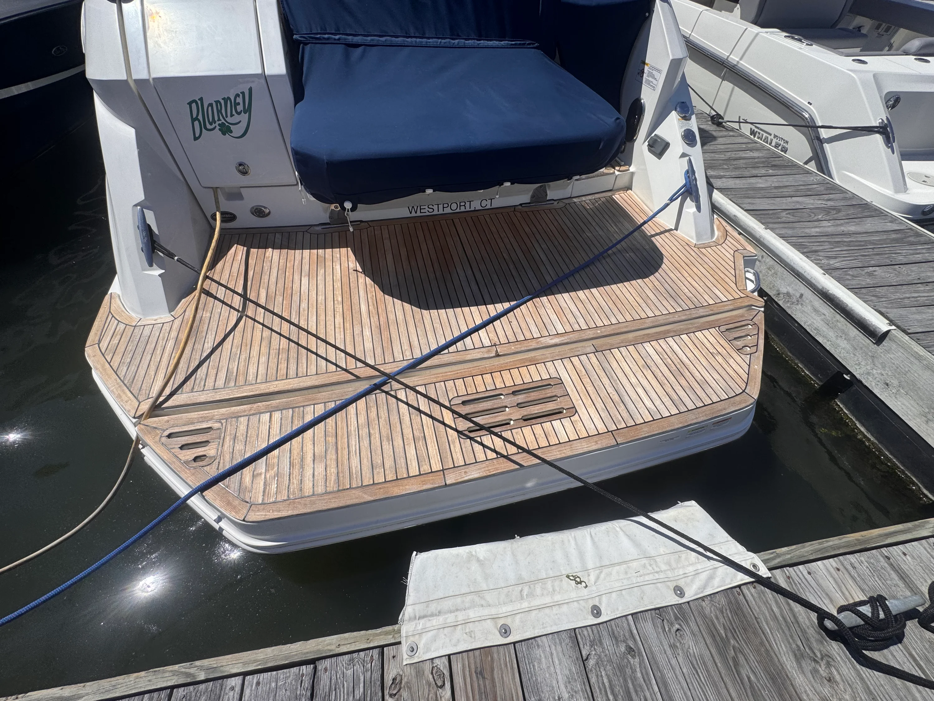 2019 Sea Ray 320 SUNDANCER Image Thumbnail #6