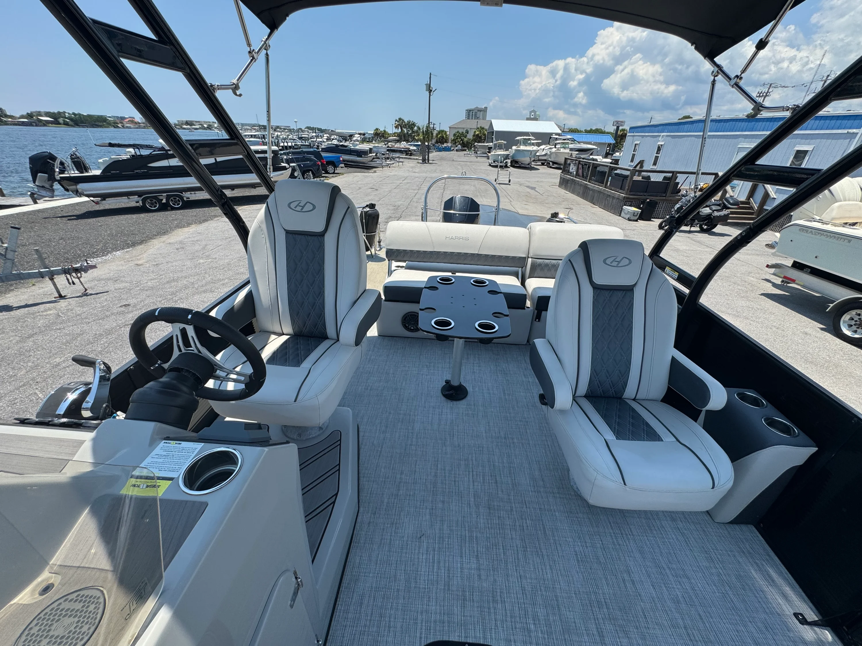 2022 Harris Sunliner 230 Sport Image Thumbnail #16