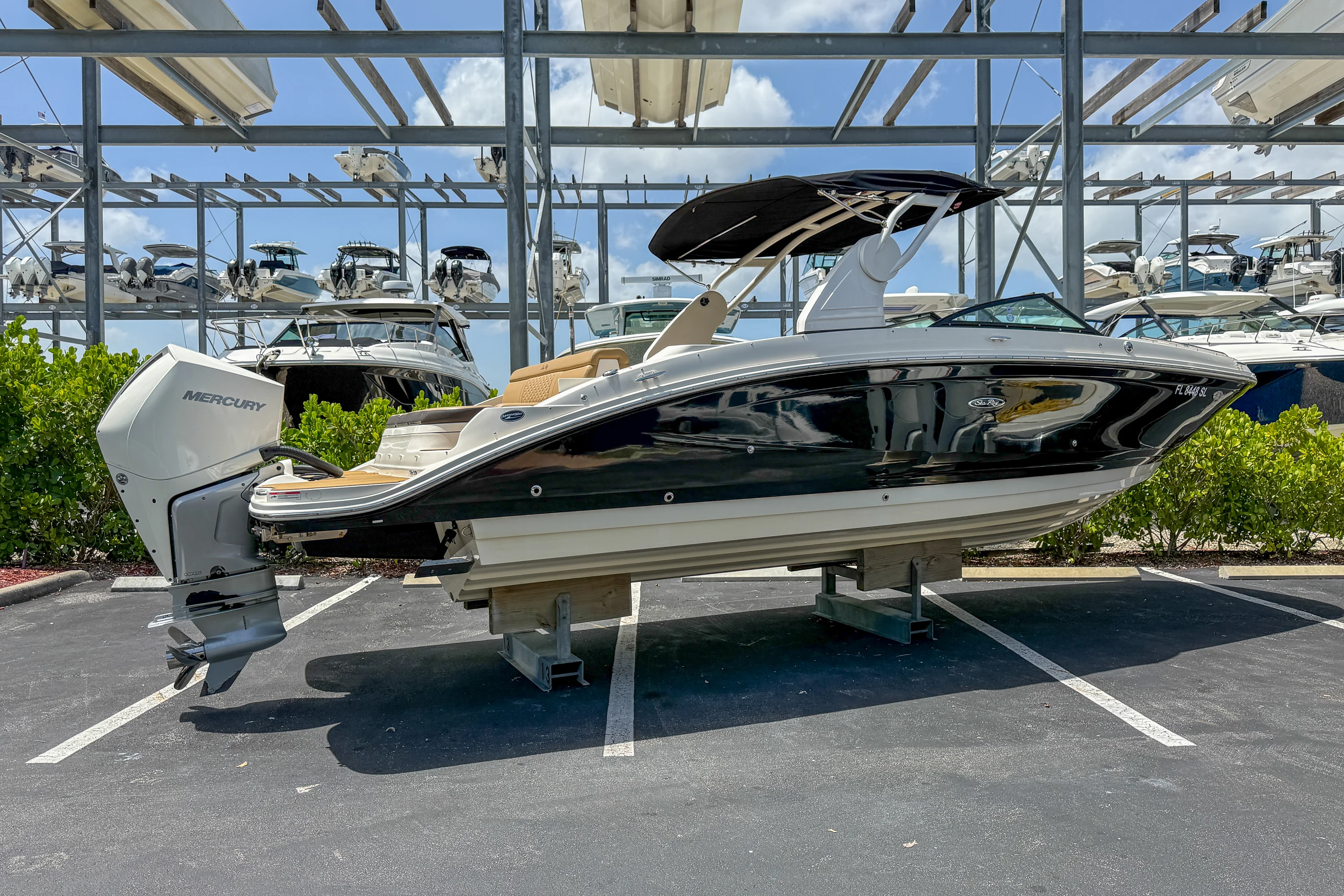 2019 Sea Ray 270 SDX-OB Image Thumbnail #0