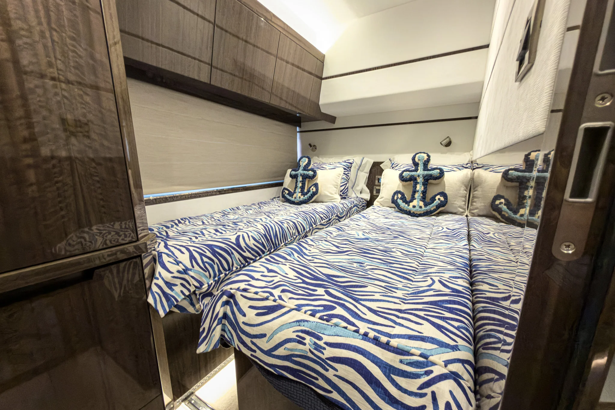 2022 Galeon 550 Fly Image Thumbnail #26