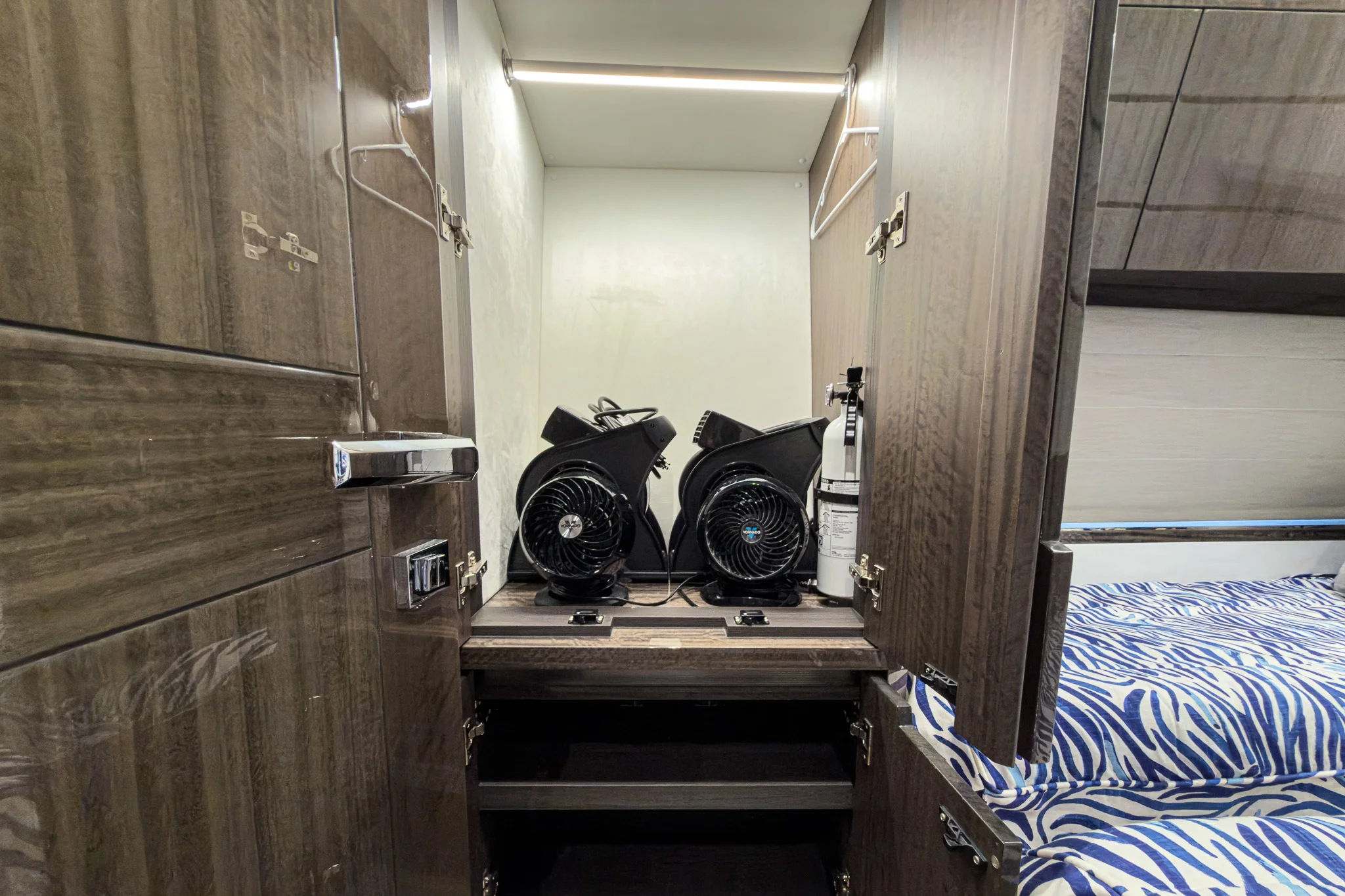 2022 Galeon 550 Fly Image Thumbnail #27