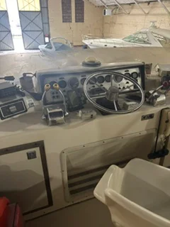 1985 Chris-Craft 426 CATALINA Image Thumbnail #14