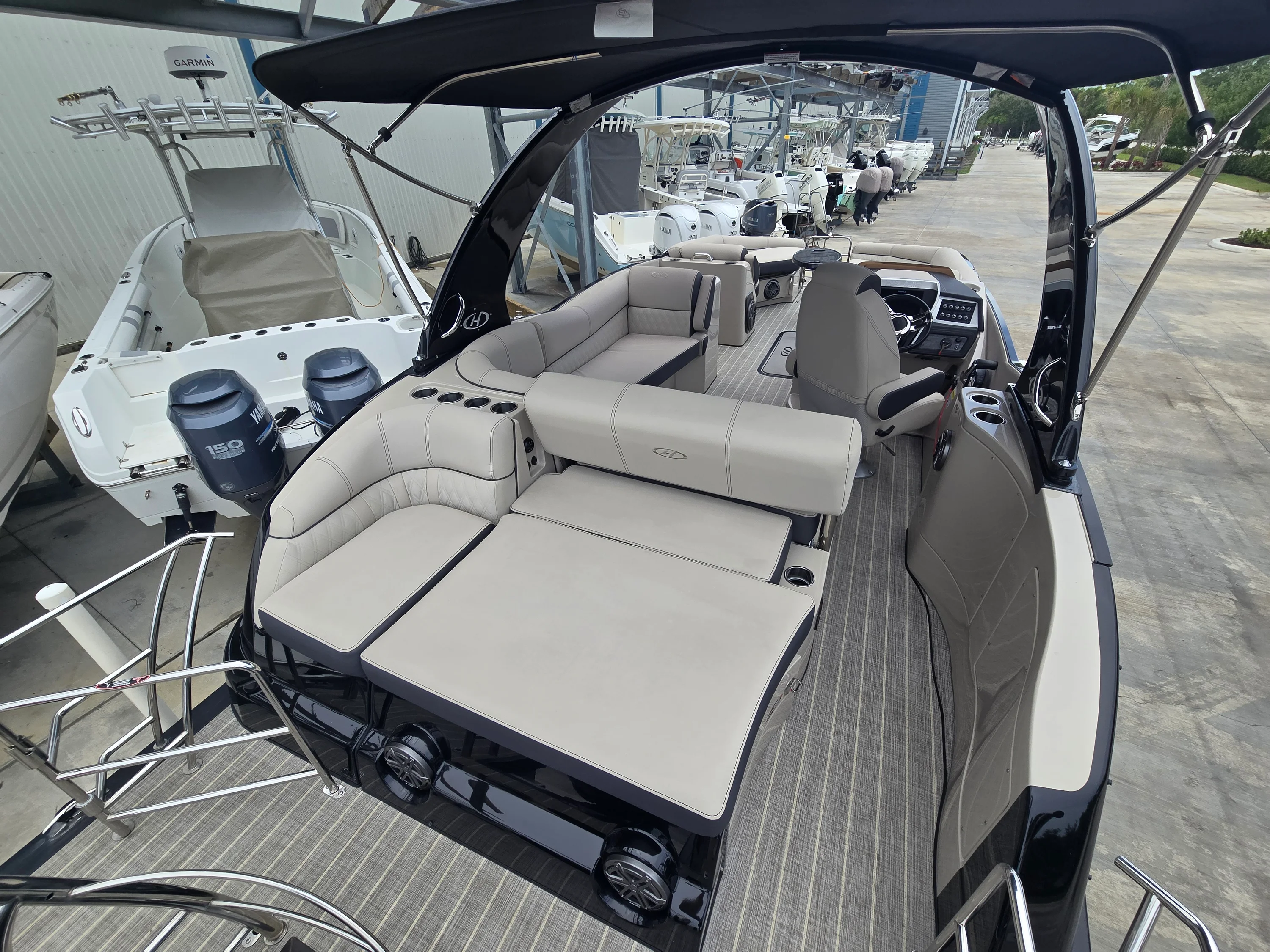 2021 Harris 250 CROWNE Image Thumbnail #5