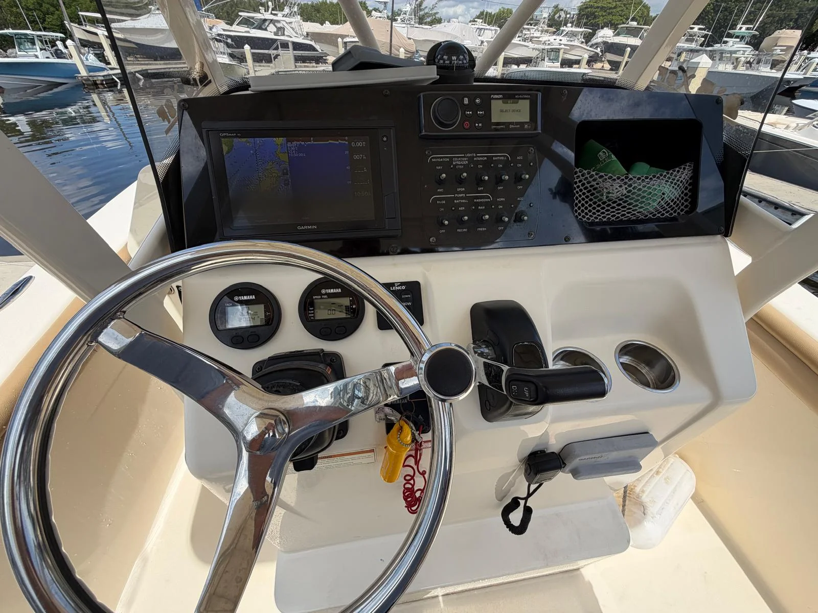2019 Scout 215 XSF Image Thumbnail #17