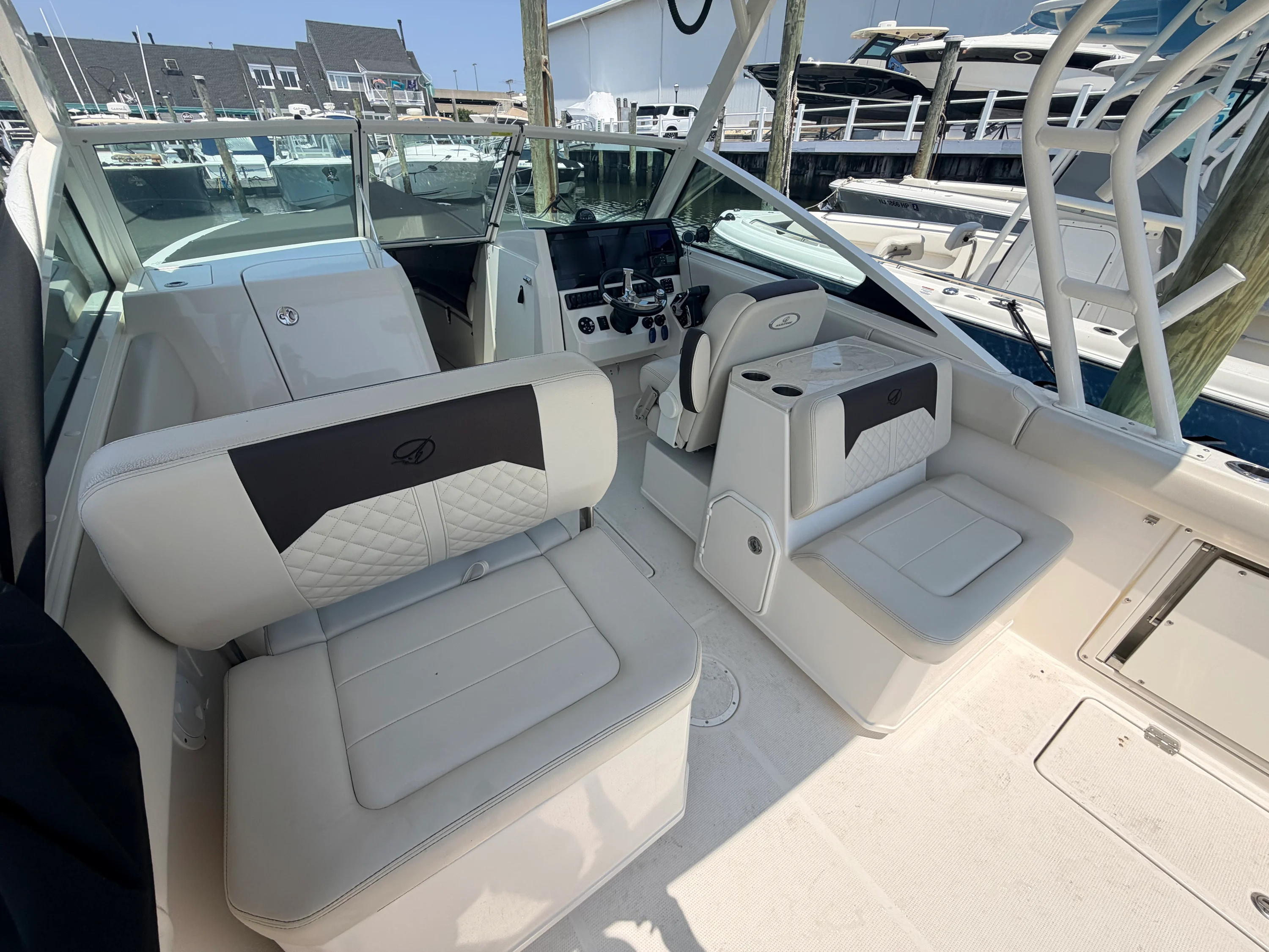 2022 Sailfish 276 DC Image Thumbnail #18