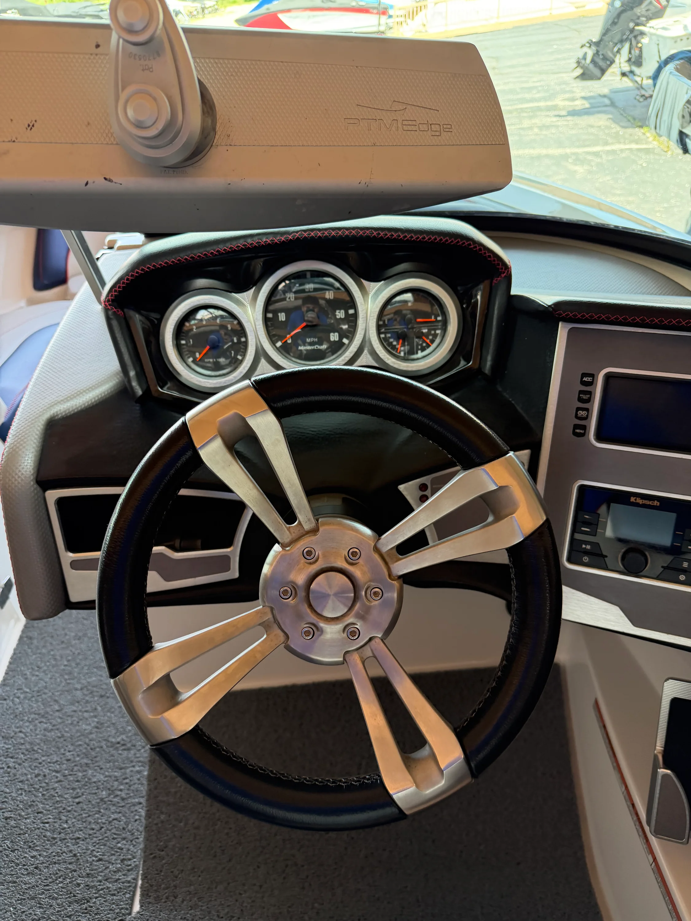 2018 Mastercraft XT 23 Image Thumbnail #8