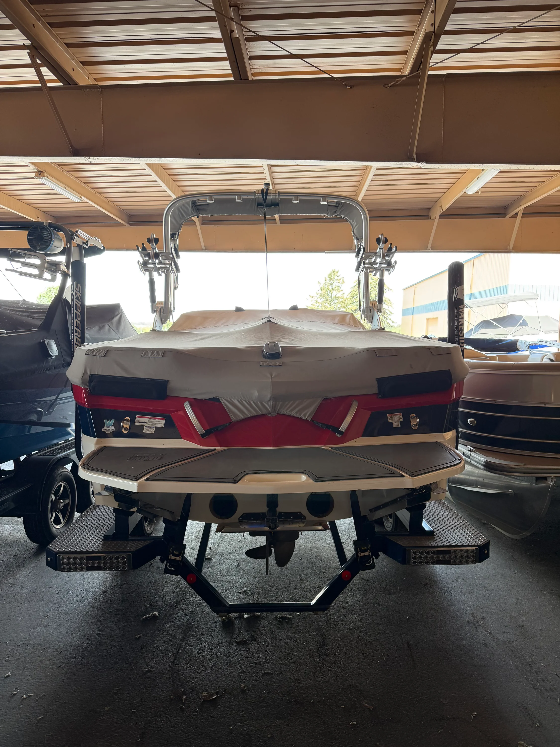 2018 Mastercraft XT 23 Image Thumbnail #1