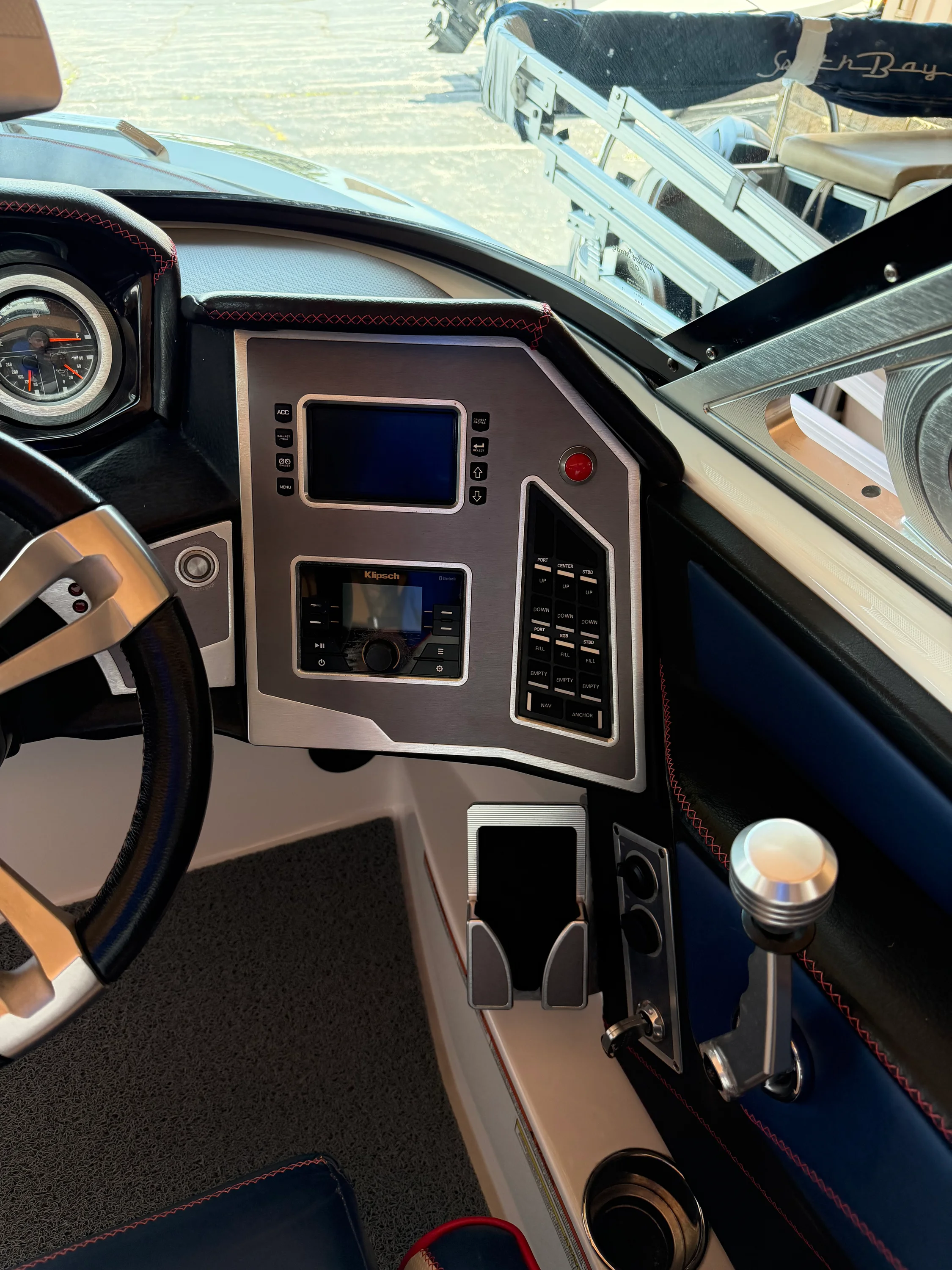 2018 Mastercraft XT 23 Image Thumbnail #9