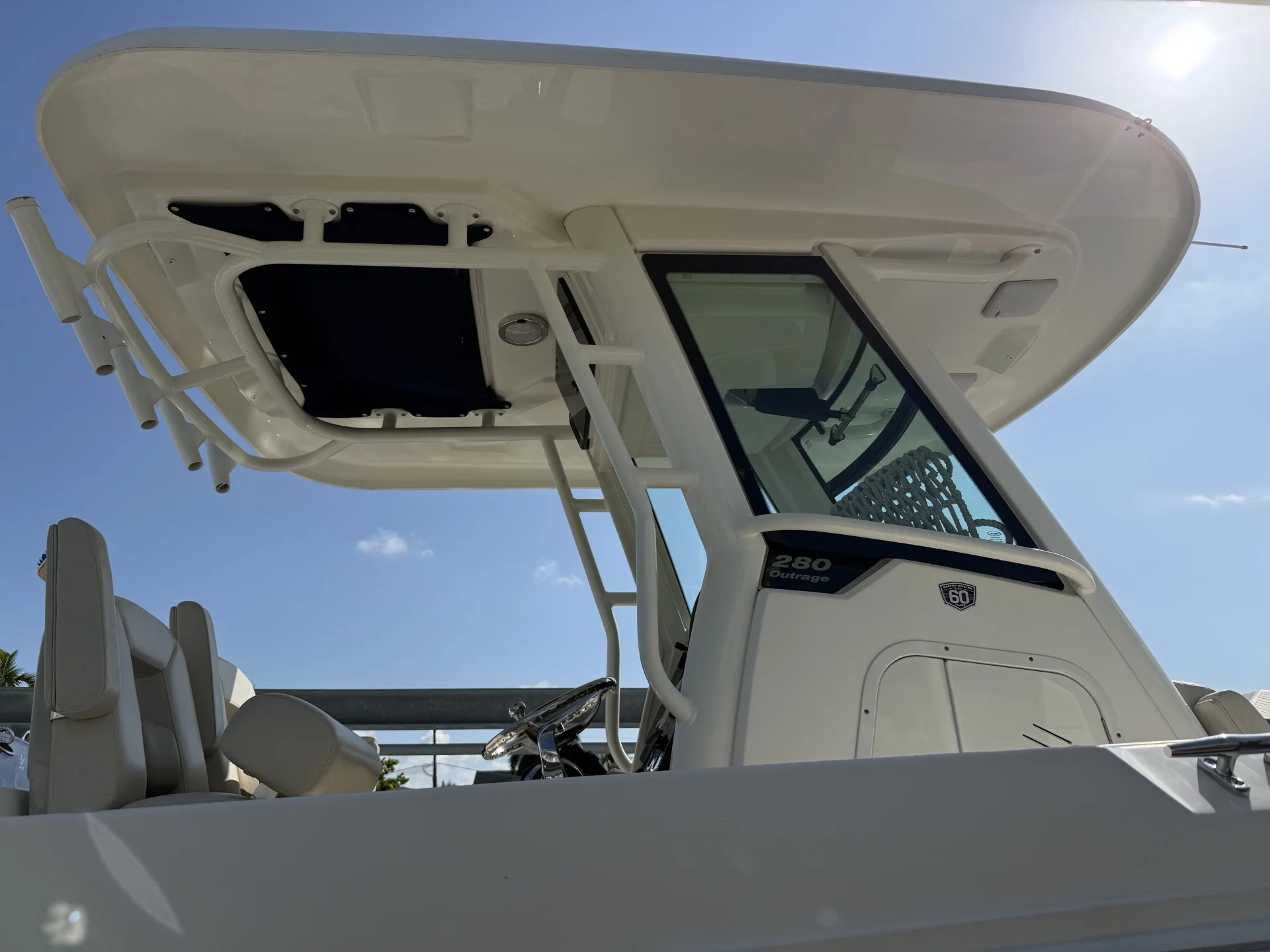 2018 Boston Whaler 280 OUTRAGE Image Thumbnail #8