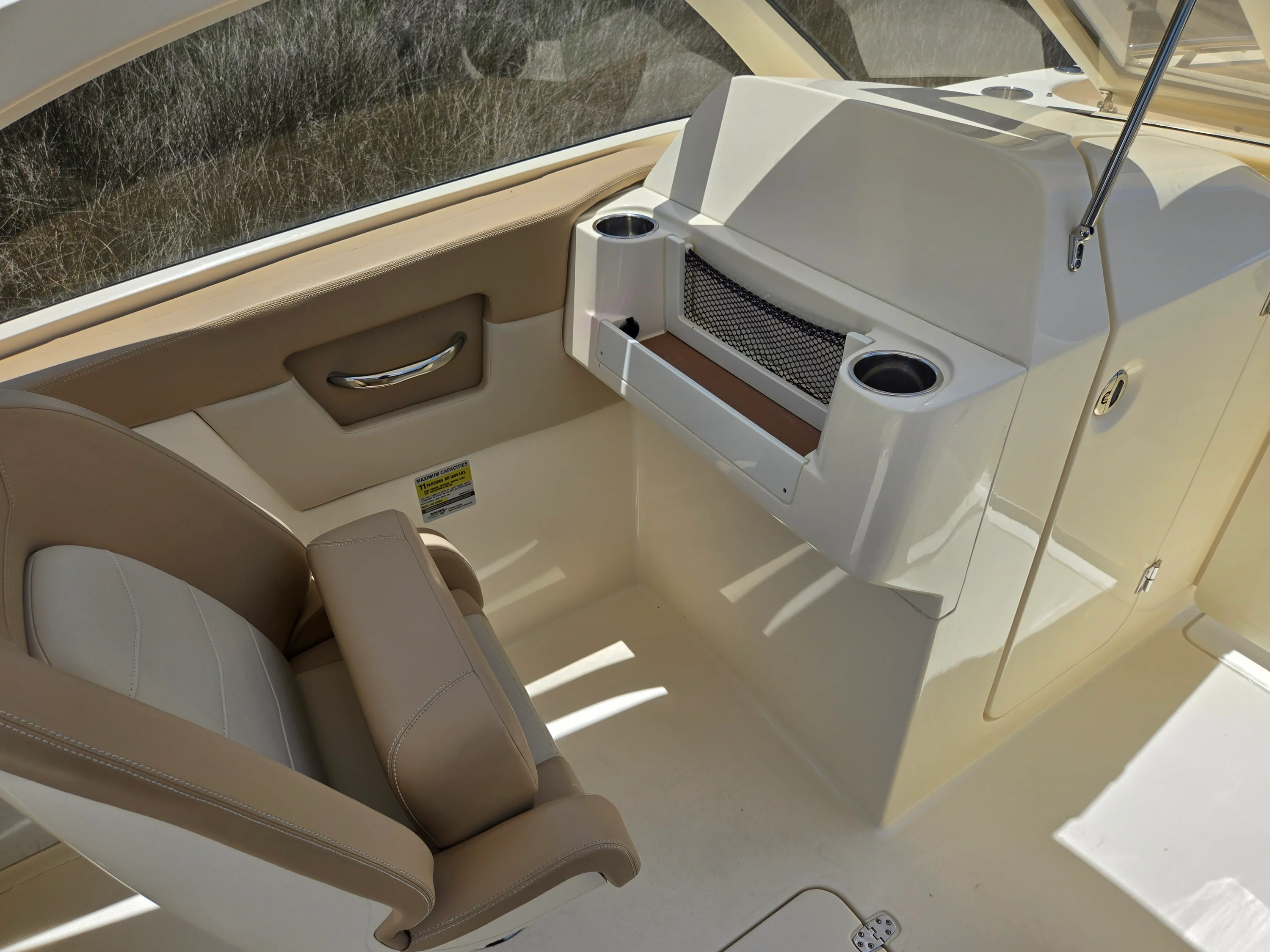 2022 Scout 240 DORADO Image Thumbnail #15
