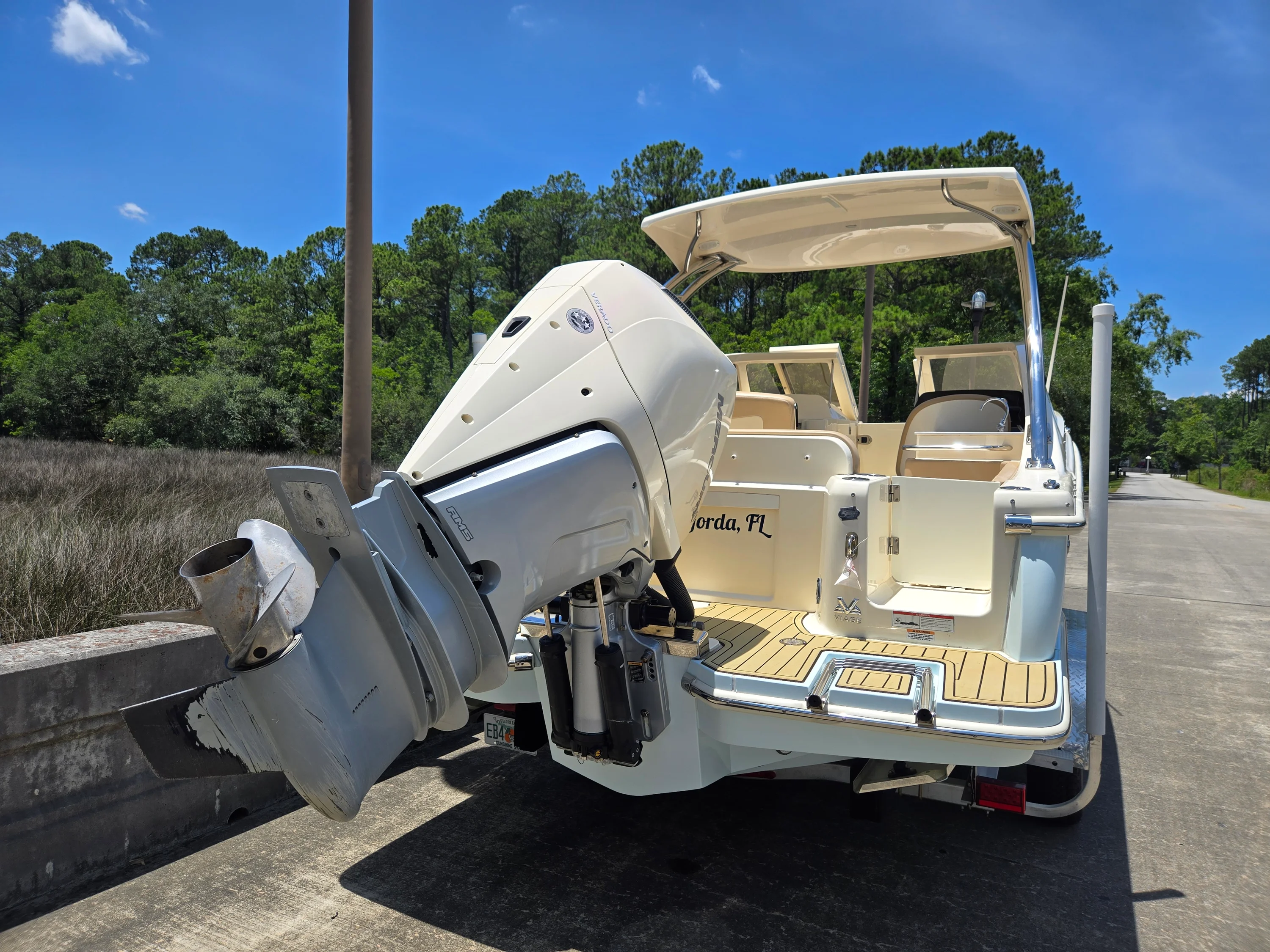 2022 Scout 240 DORADO Image Thumbnail #2