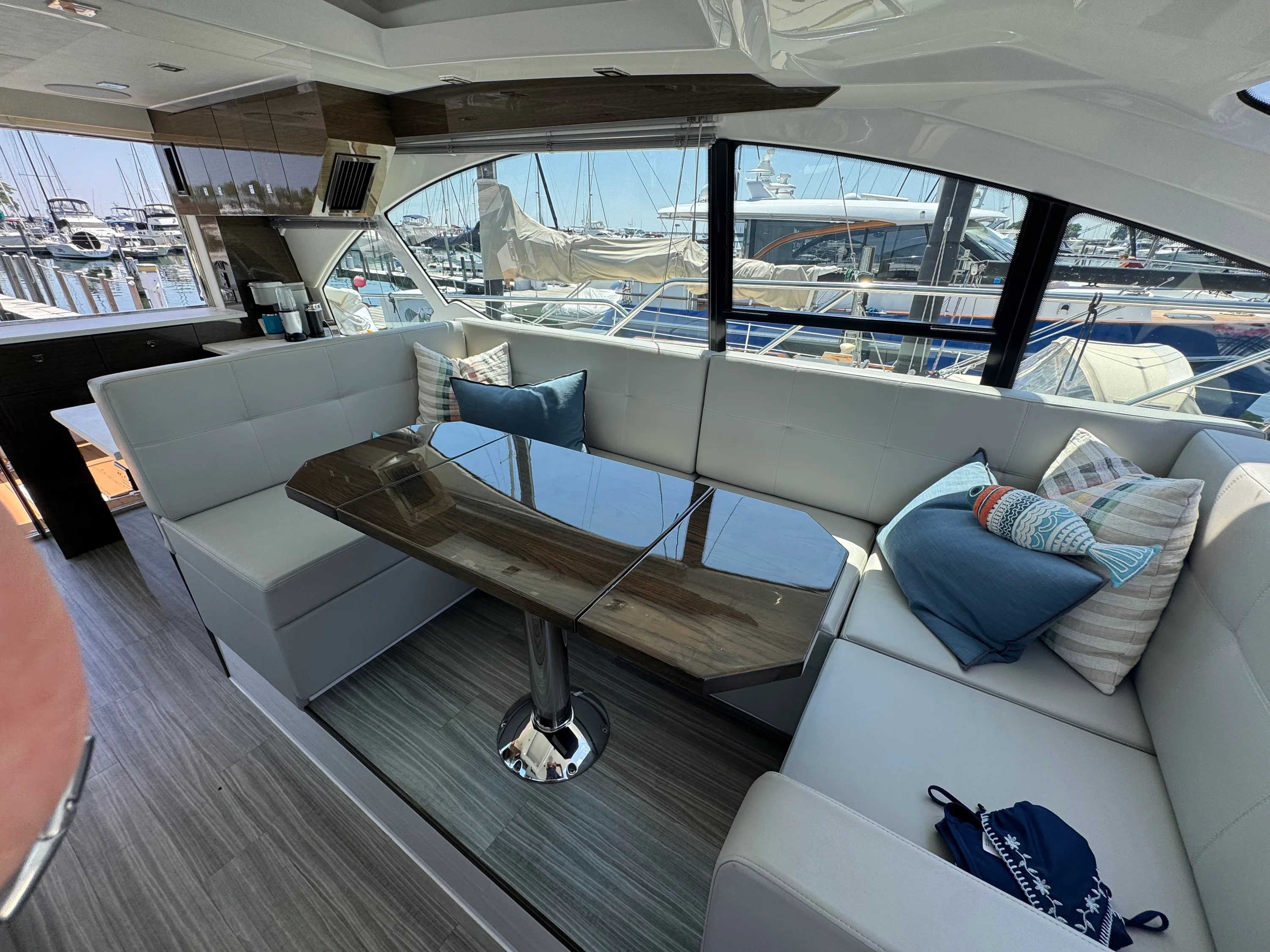 2021 Cruisers Yachts 50 CANTIUS Image Thumbnail #19