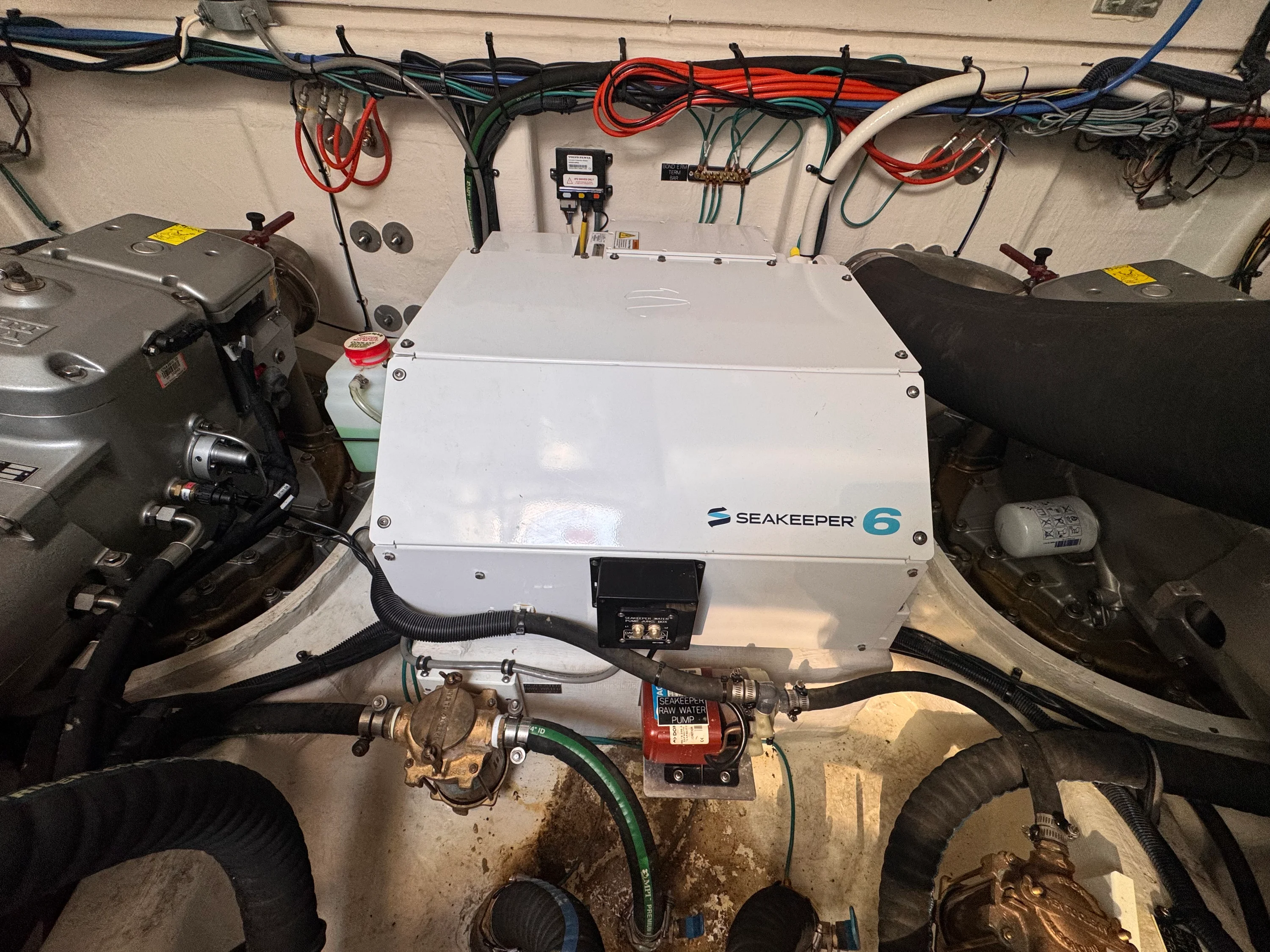 2021 Cruisers Yachts 50 CANTIUS Image Thumbnail #42