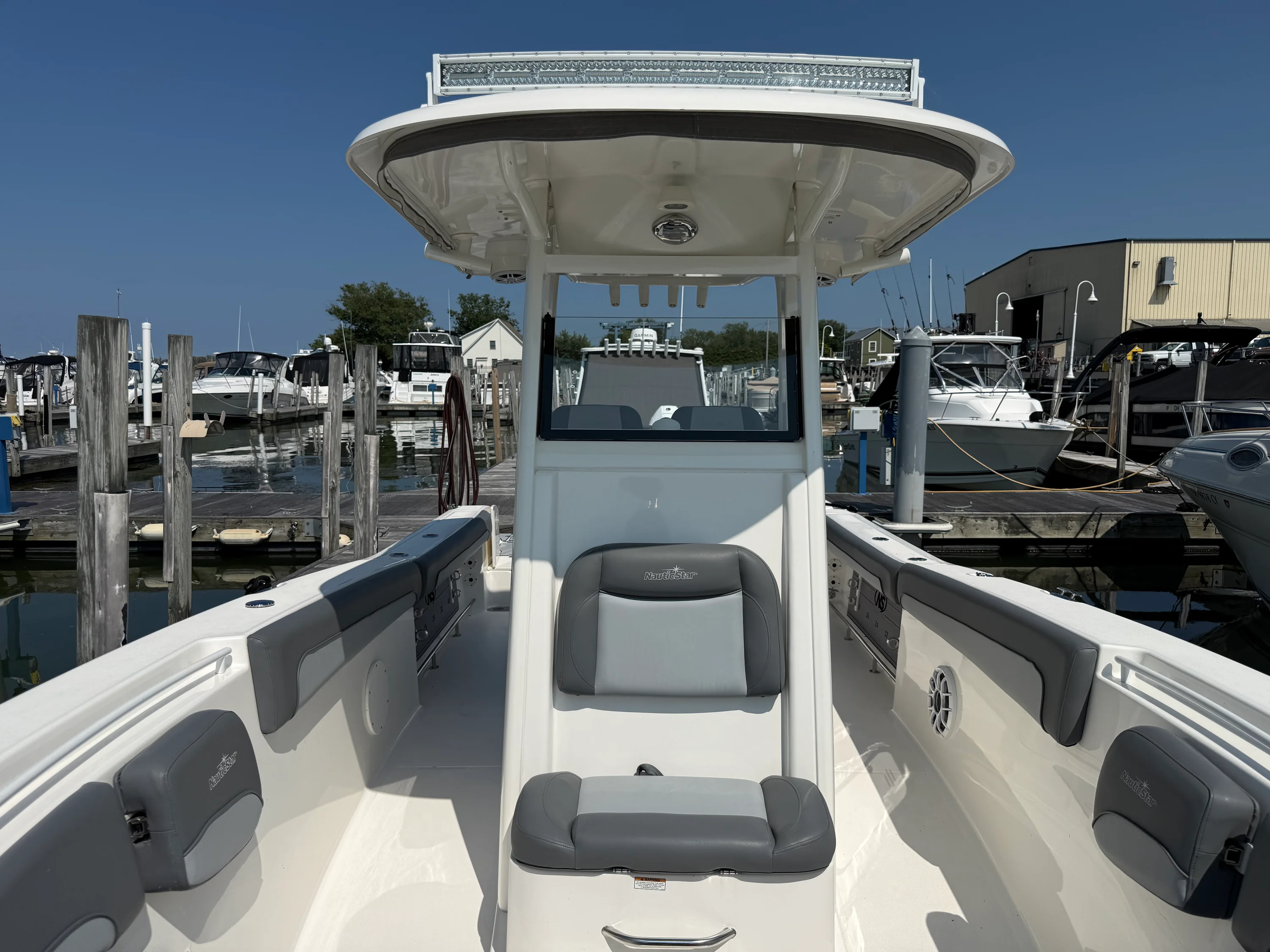 2023 NauticStar 28 XS Offshore Image Thumbnail #26