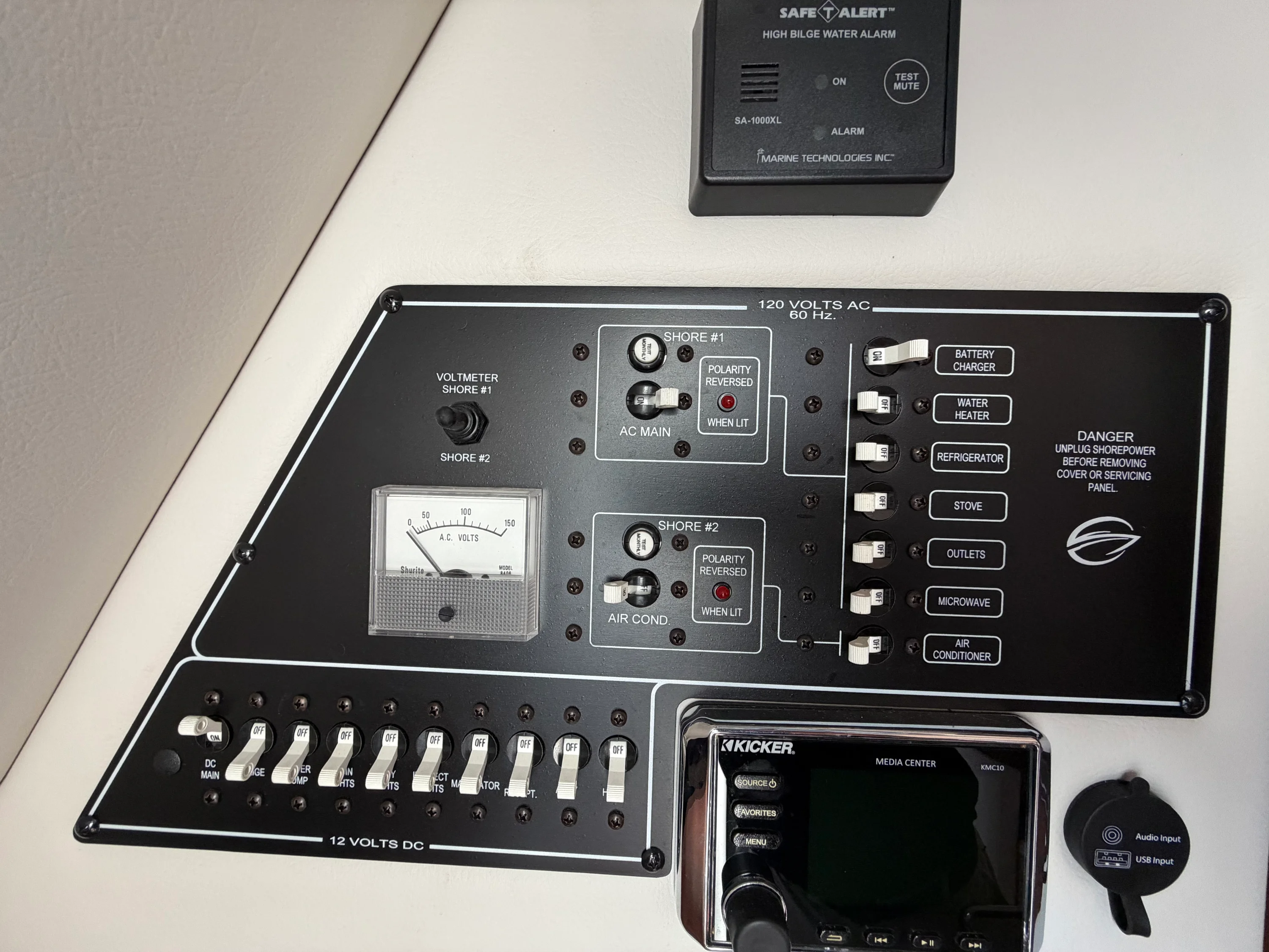 2018 Crownline 264 CR Image Thumbnail #10