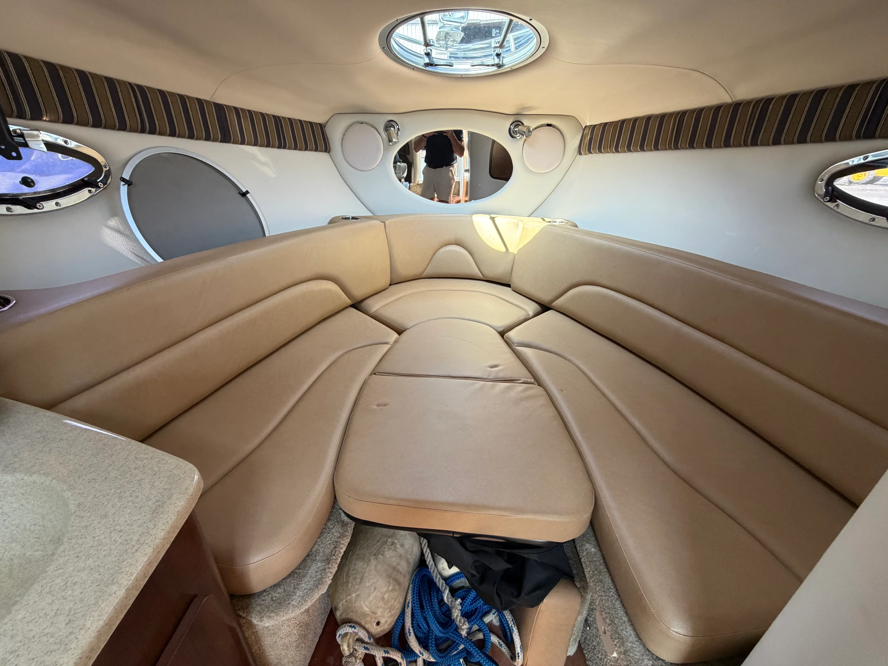 2018 Crownline 264 CR Image Thumbnail #8