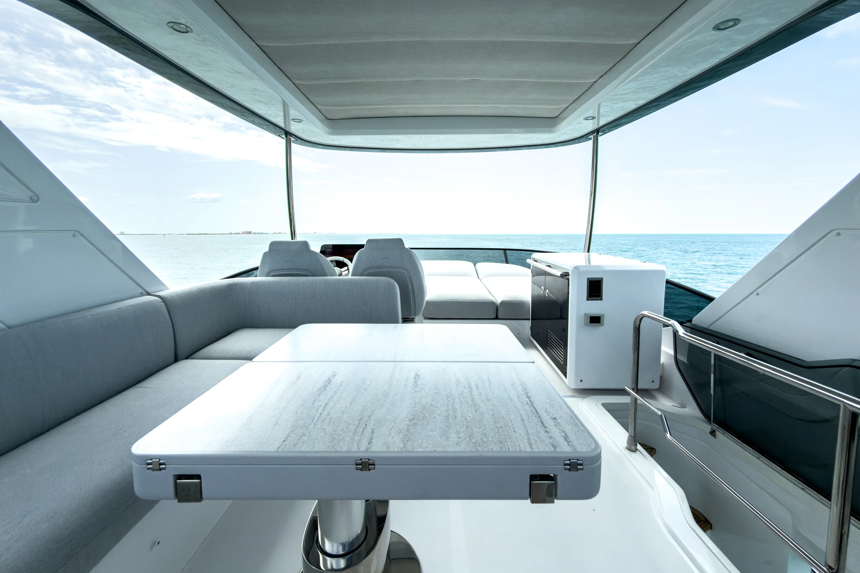 2025 Azimut 53 FLY Image Thumbnail #54