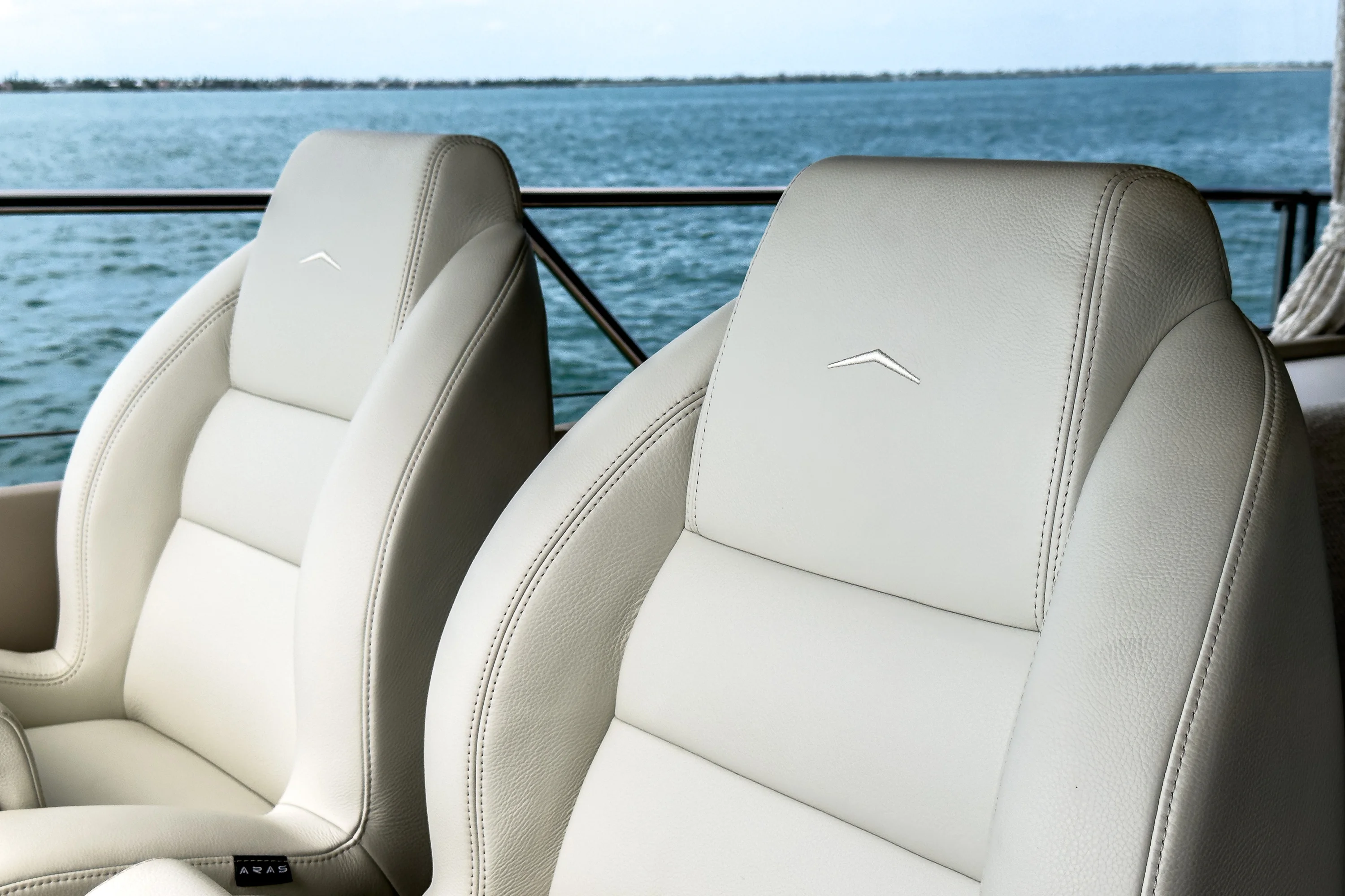 2025 Azimut 53 FLY Image Thumbnail #30