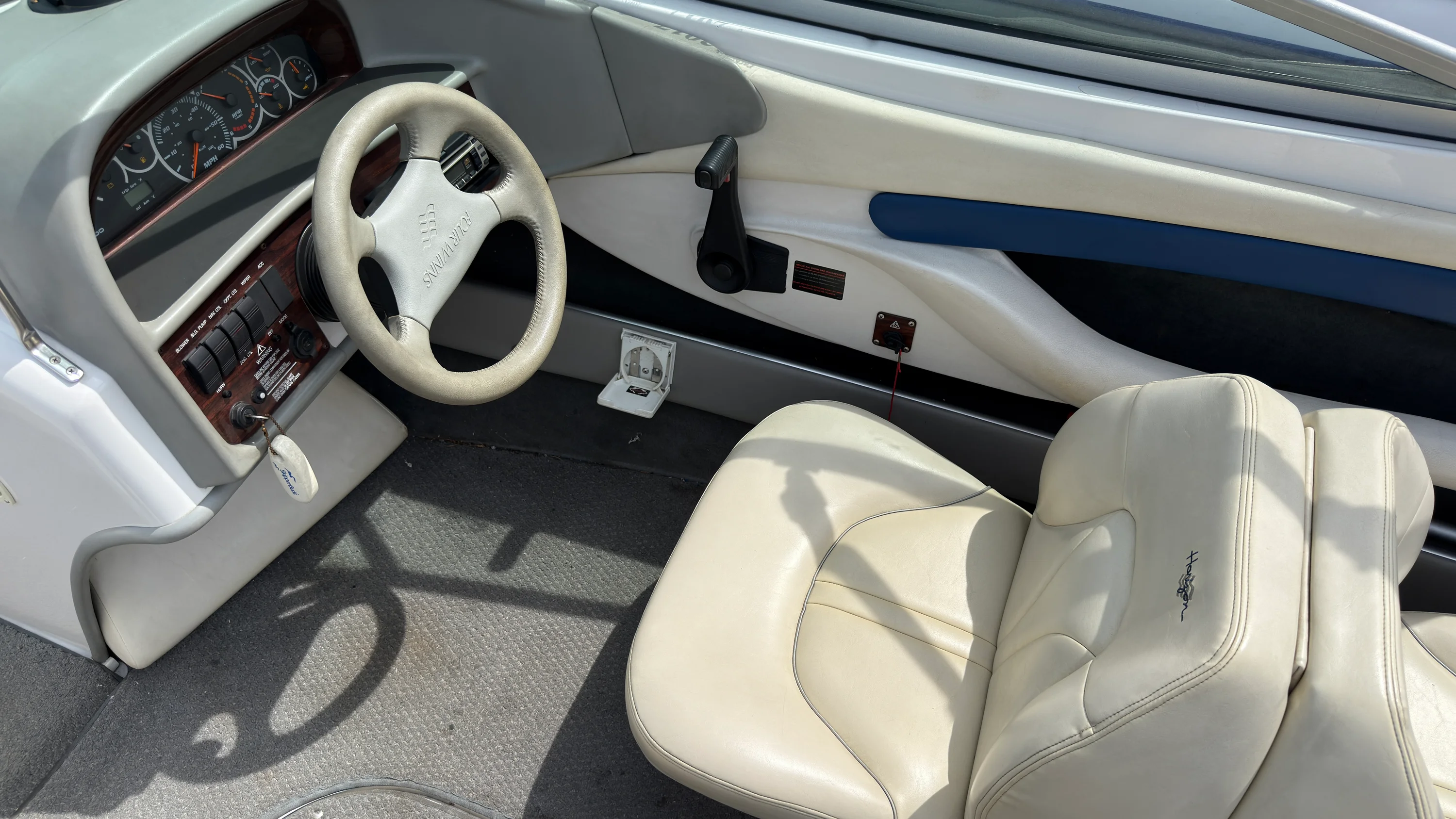 2000 Four Winns HORIZON 200 Image Thumbnail #11