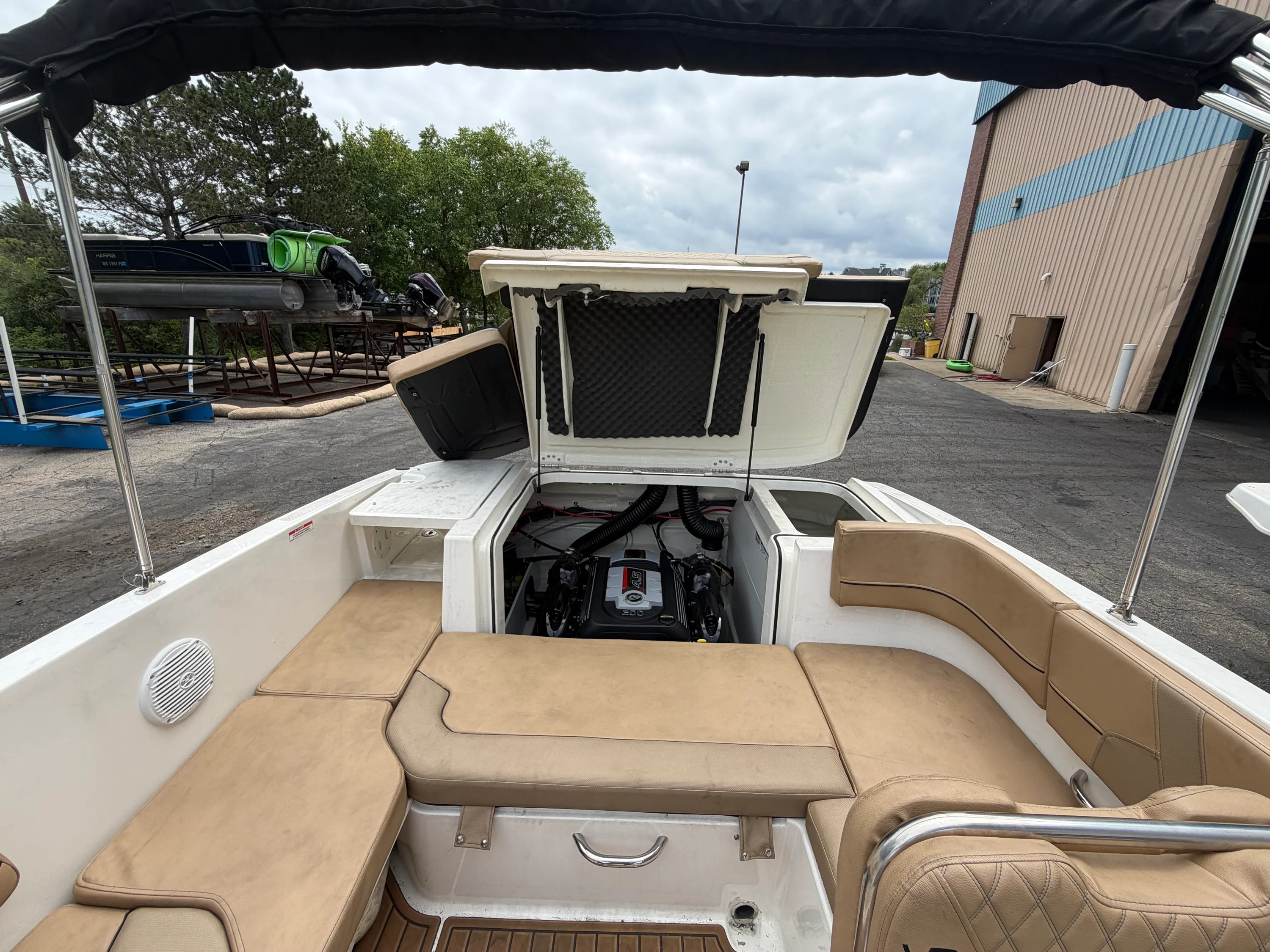 2023 Bayliner VR6 Bowrider Image Thumbnail #26