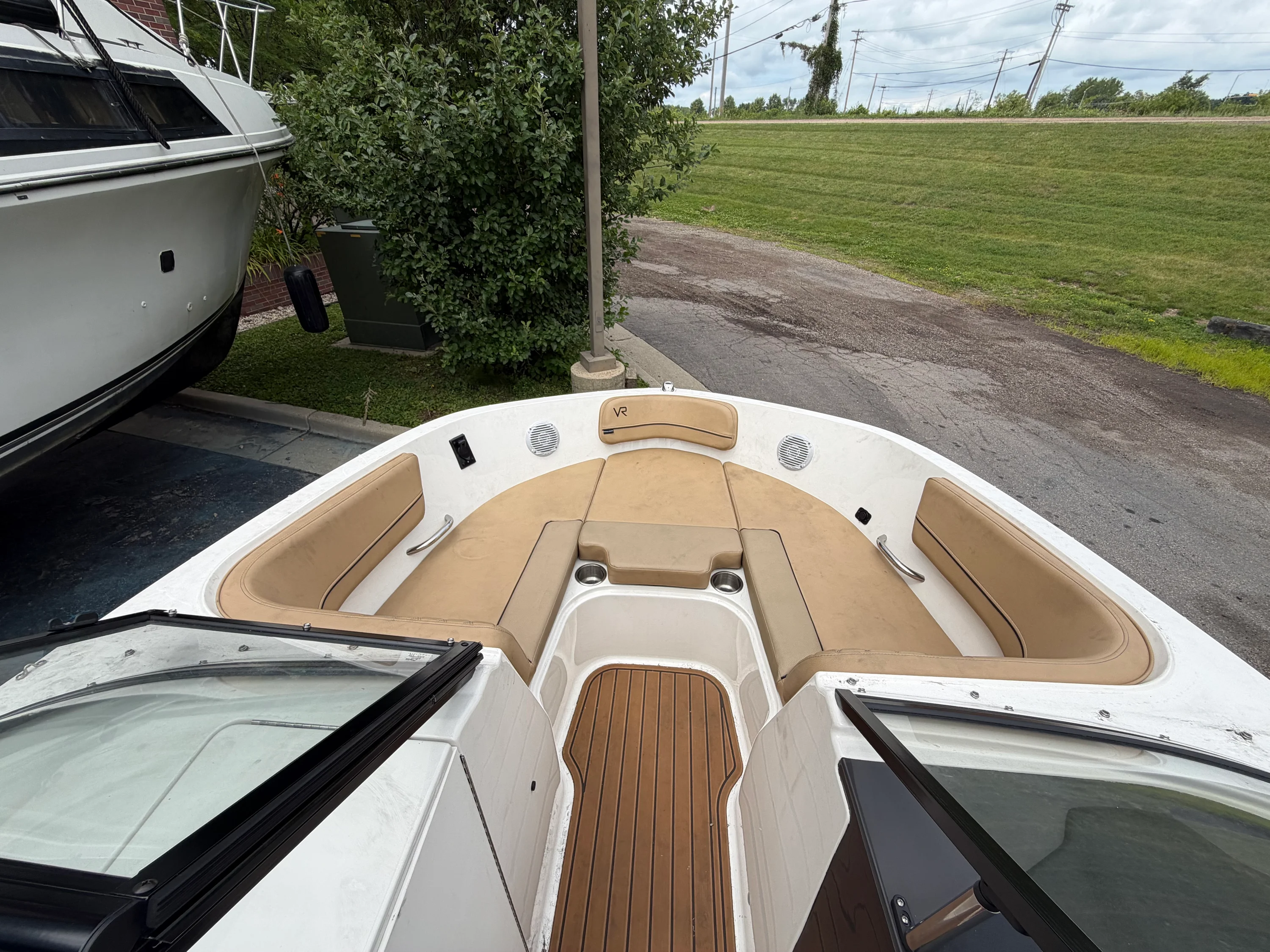 2023 Bayliner VR6 Bowrider Image Thumbnail #19