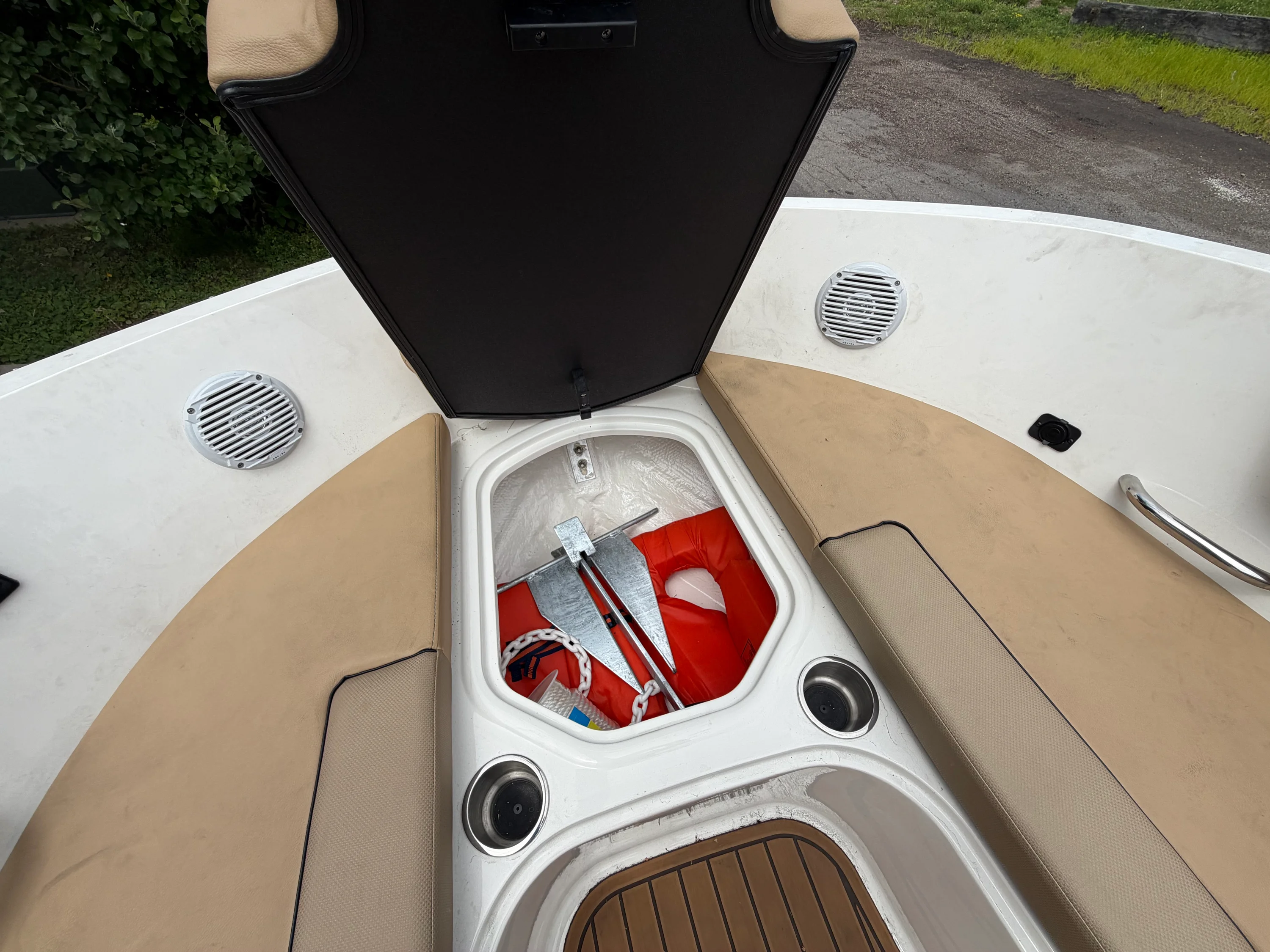 2023 Bayliner VR6 Bowrider Image Thumbnail #22