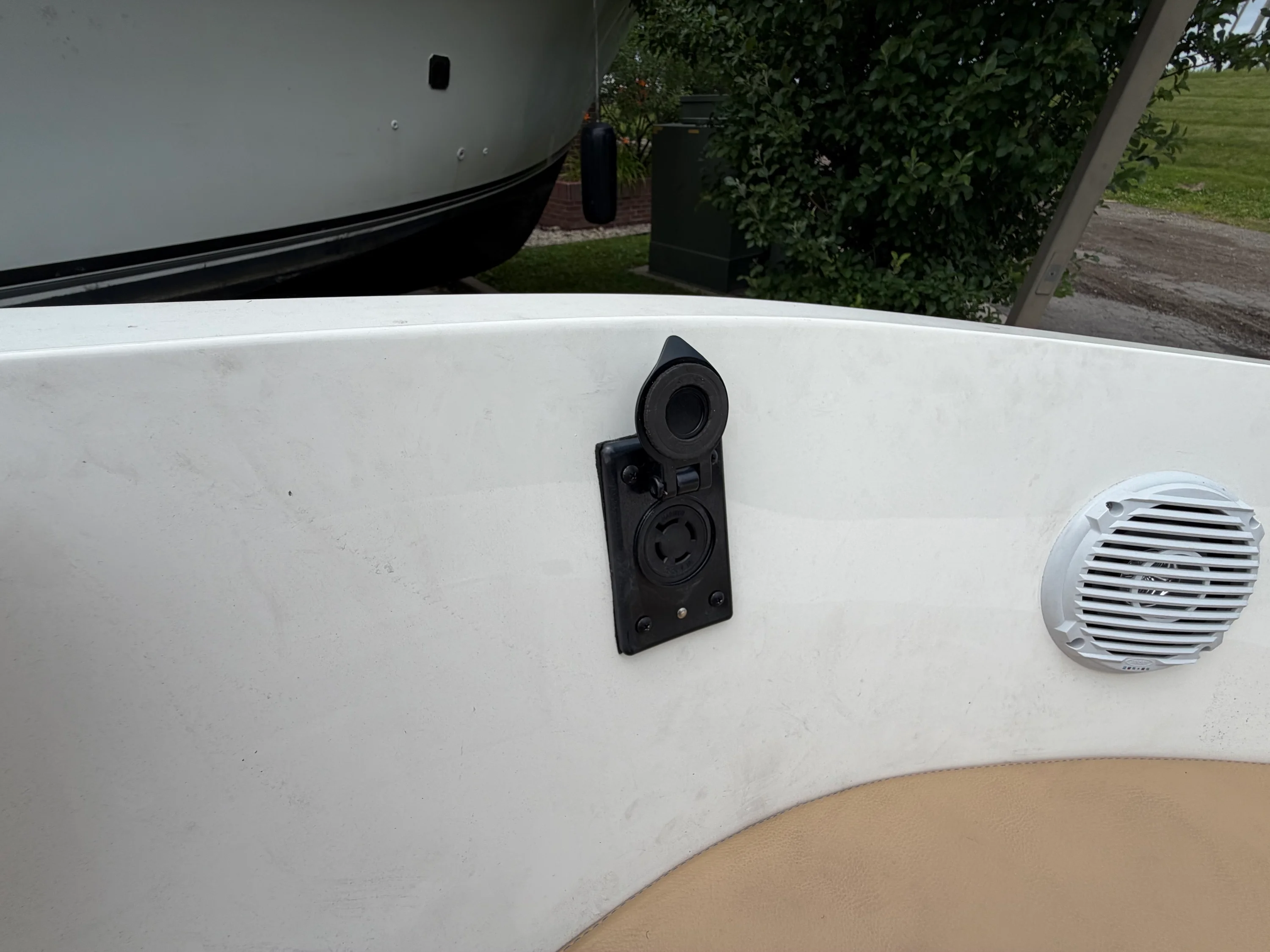 2023 Bayliner VR6 Bowrider Image Thumbnail #21