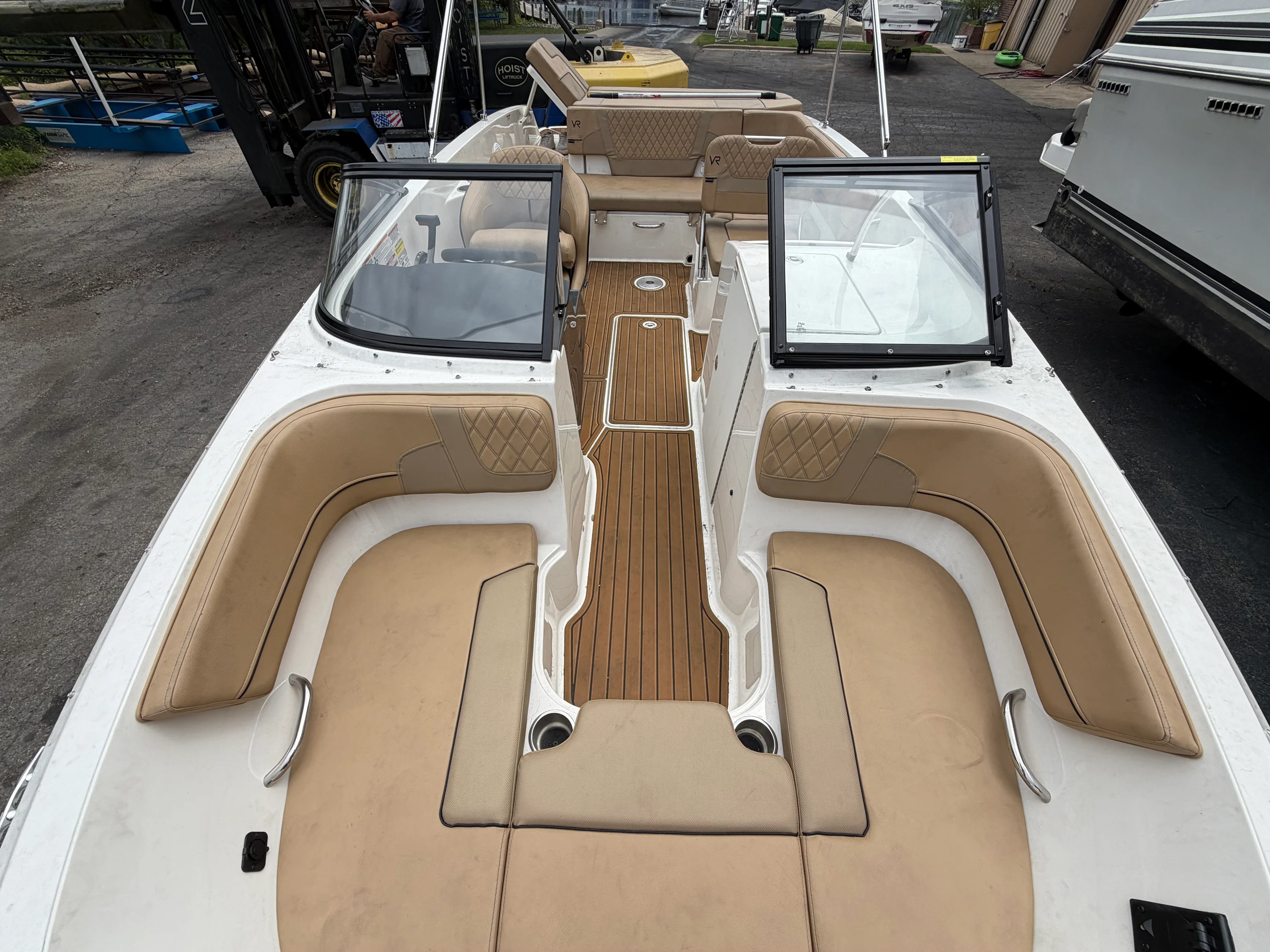 2023 Bayliner VR6 Bowrider Image Thumbnail #20