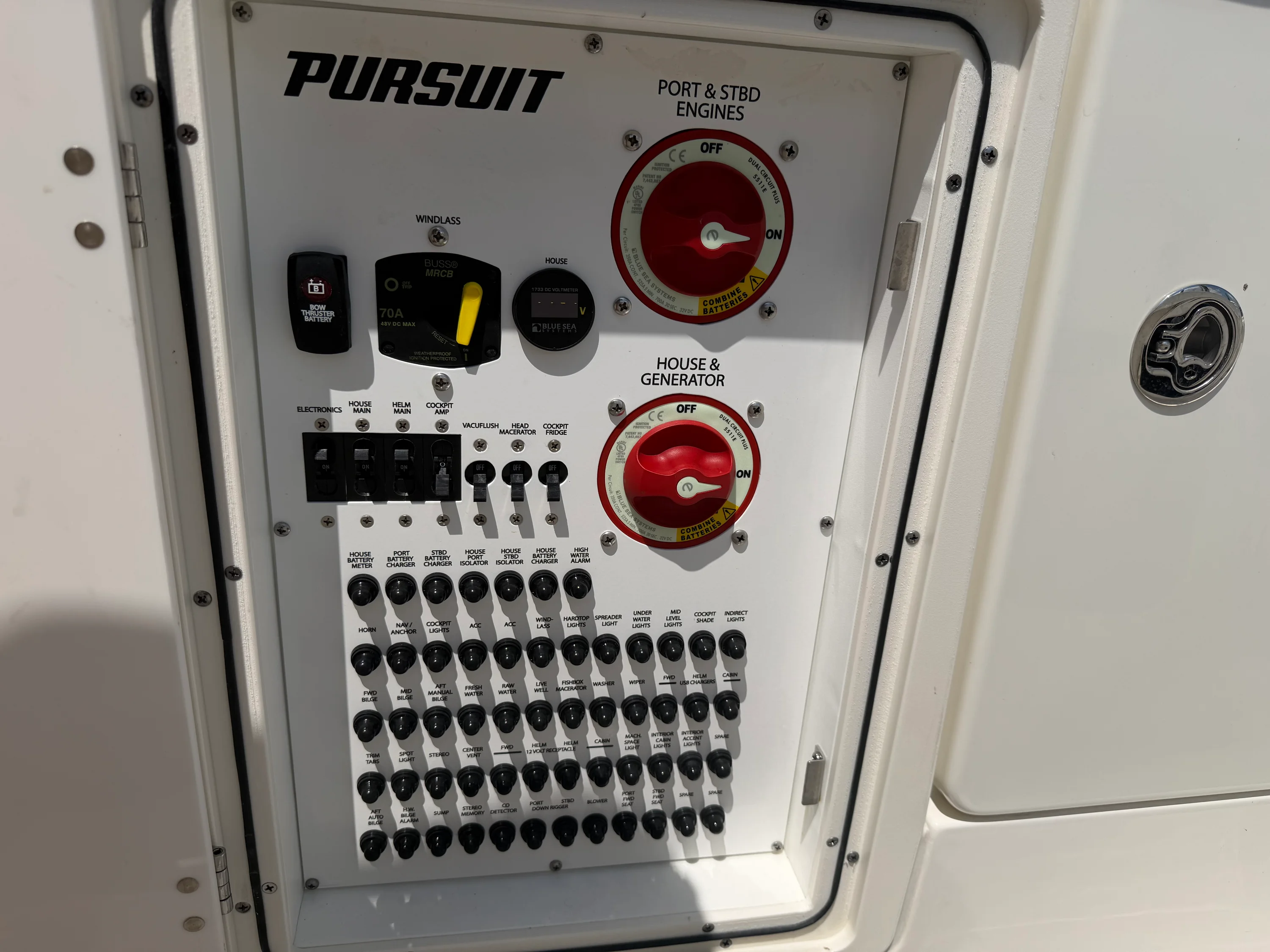 2025 Pursuit S328 Image Thumbnail #28