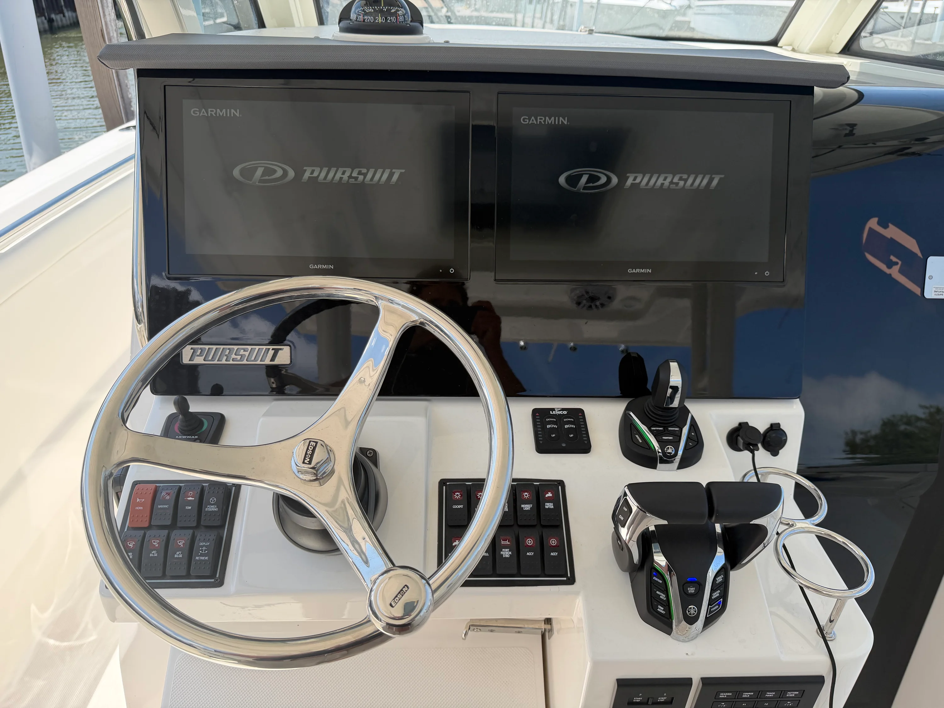 2025 Pursuit S328 Image Thumbnail #16