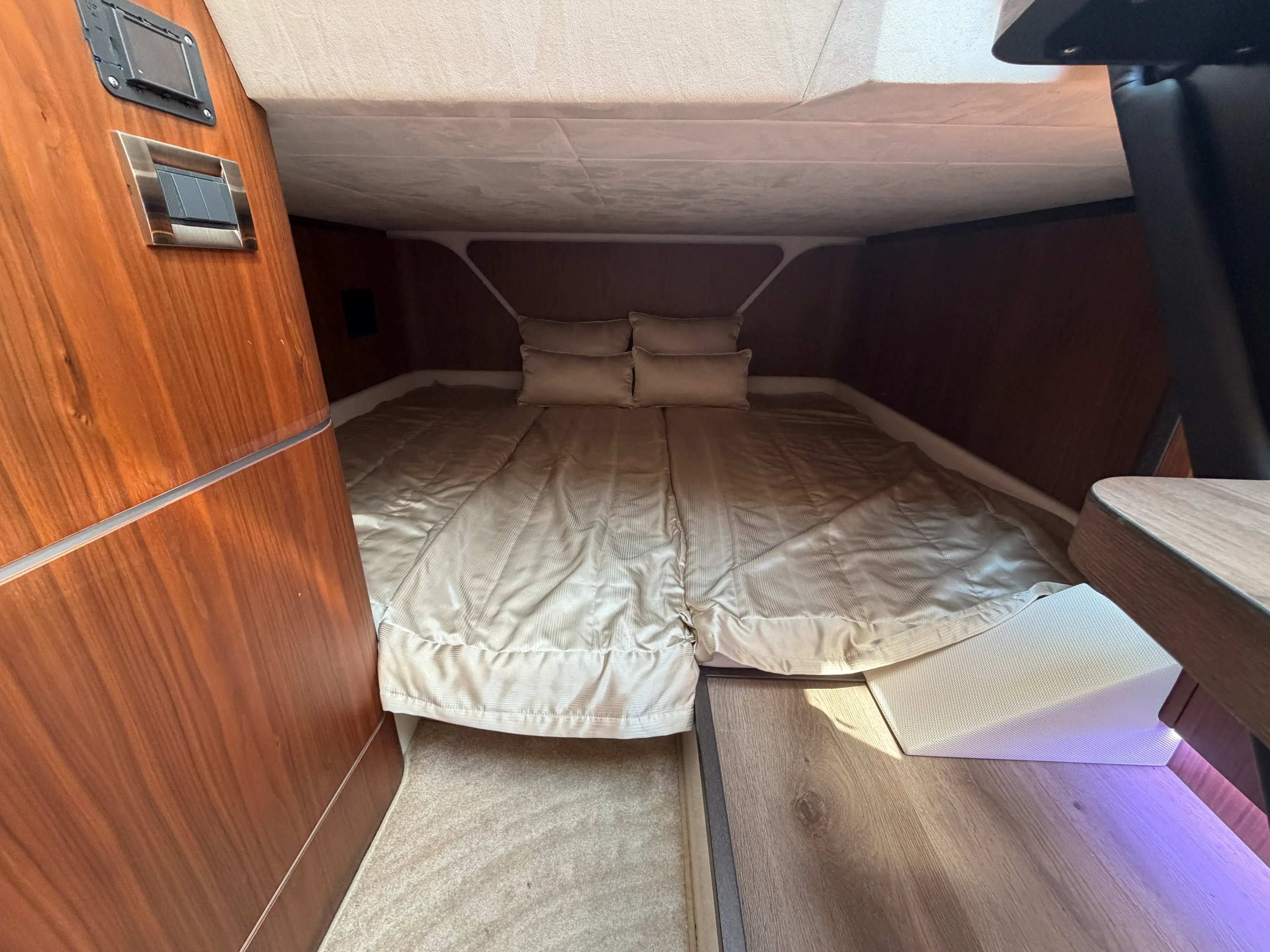2024 Galeon 375 GTO Image Thumbnail #19