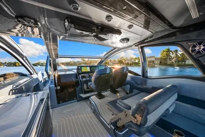 2024 Galeon 375 GTO Image Thumbnail #8
