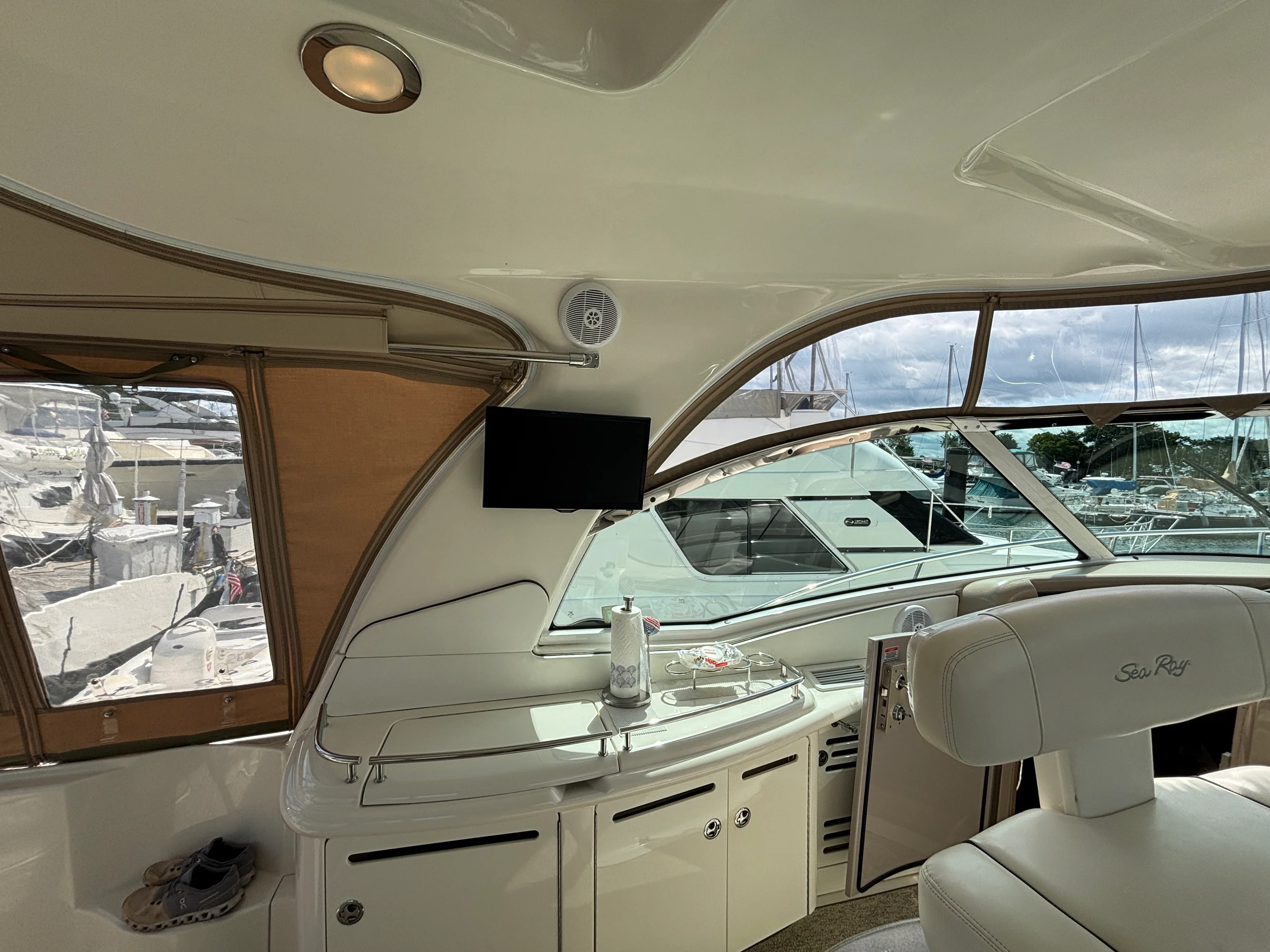 2003 Sea Ray 50 SUNDANCER Image Thumbnail #7