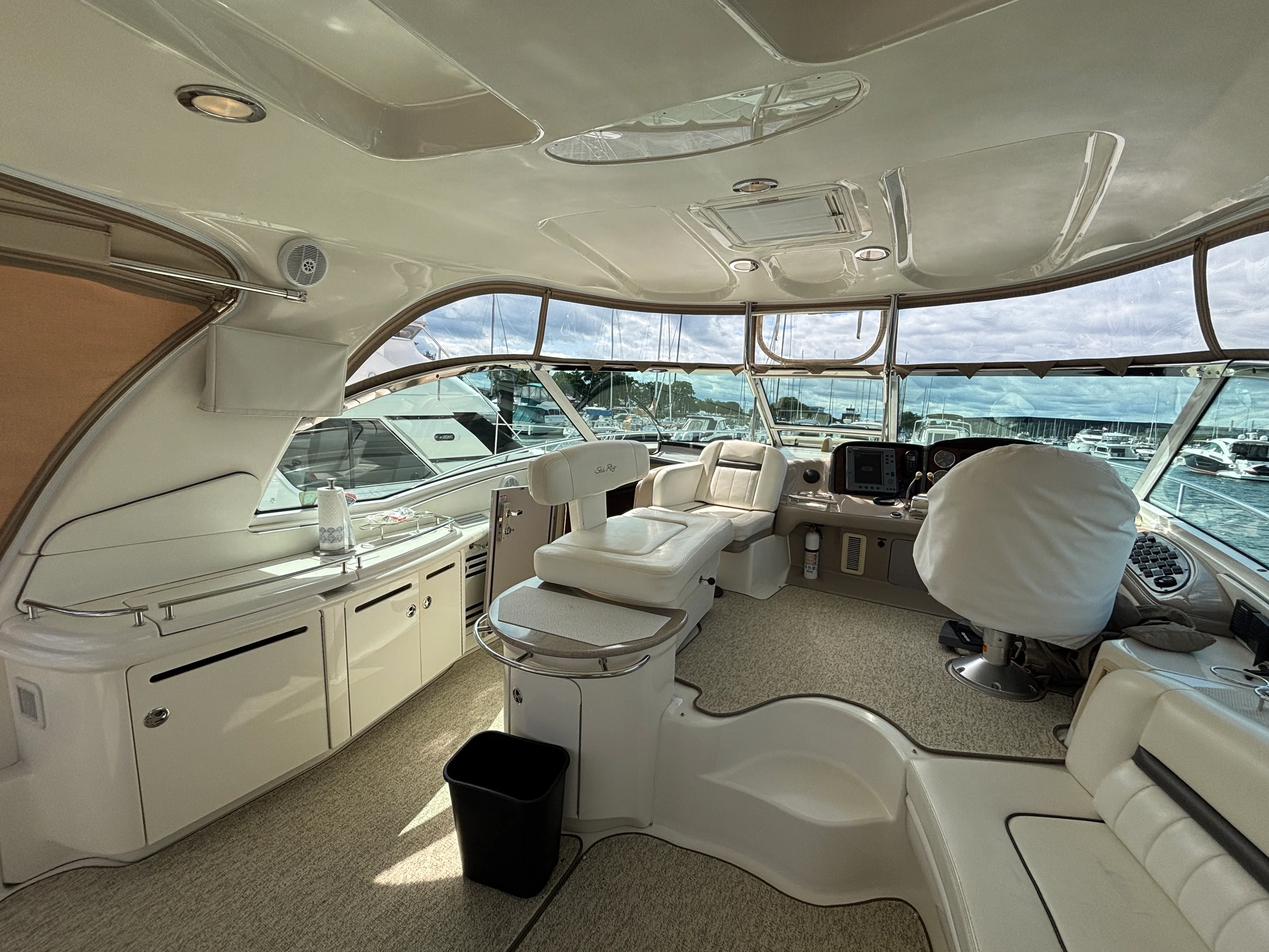 2003 Sea Ray 50 SUNDANCER Image Thumbnail #6