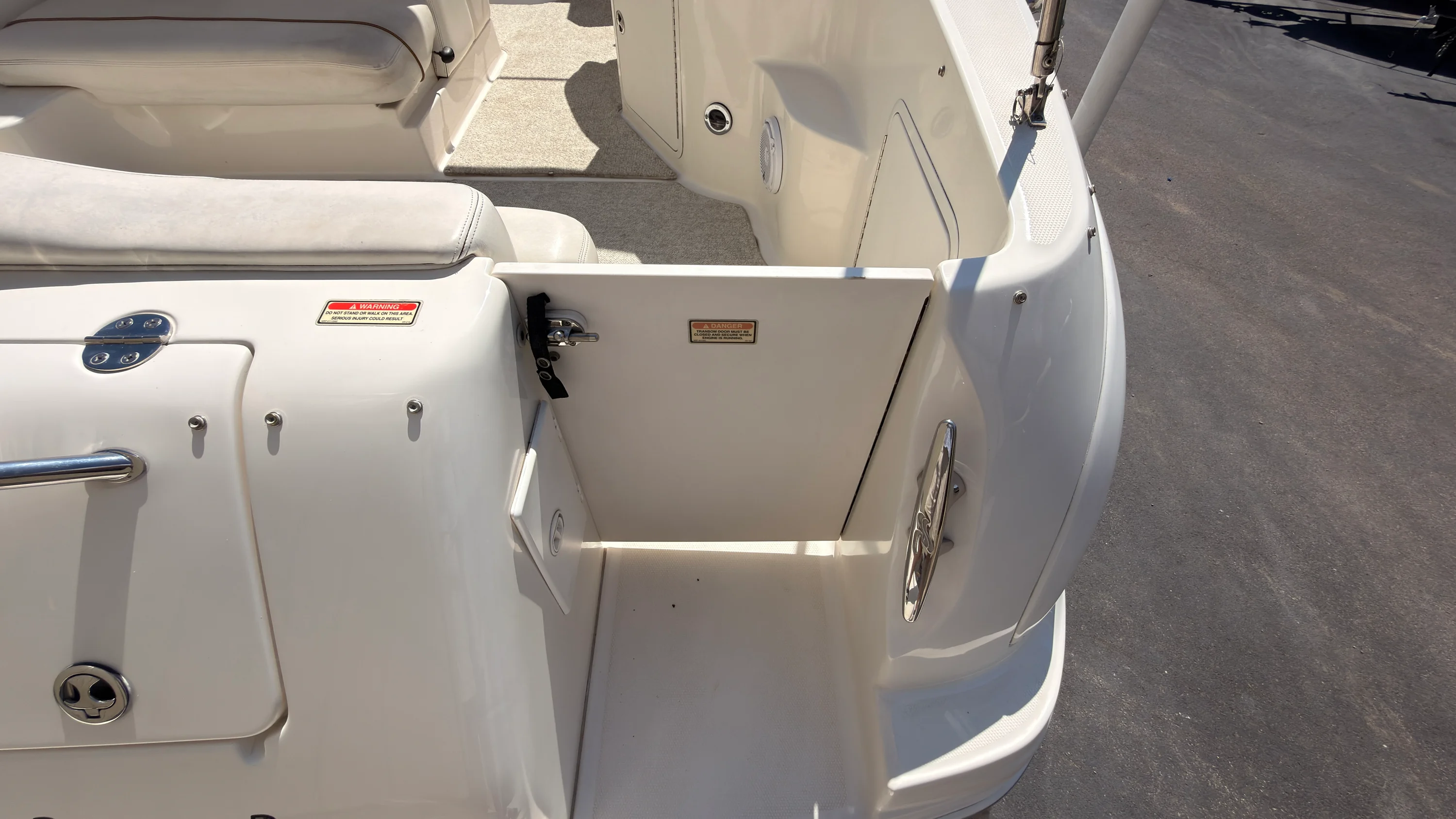 2001 Sea Ray 280 SUNDANCER Image Thumbnail #14