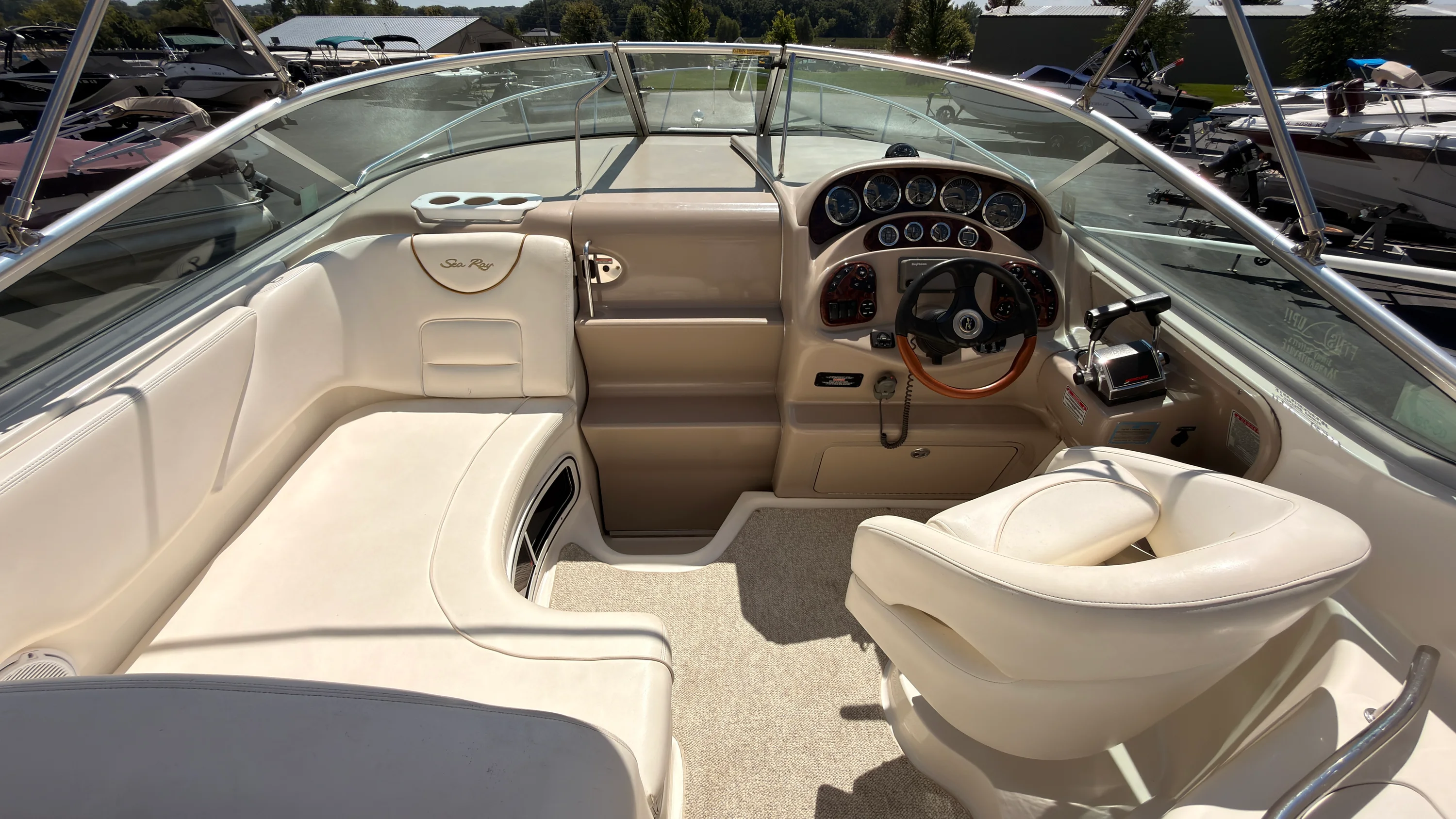 2001 Sea Ray 280 SUNDANCER Image Thumbnail #36
