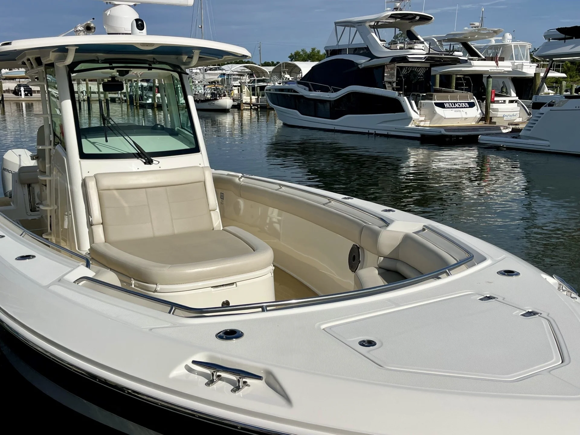 2020 Boston Whaler 330 OUTRAGE Image Thumbnail #15