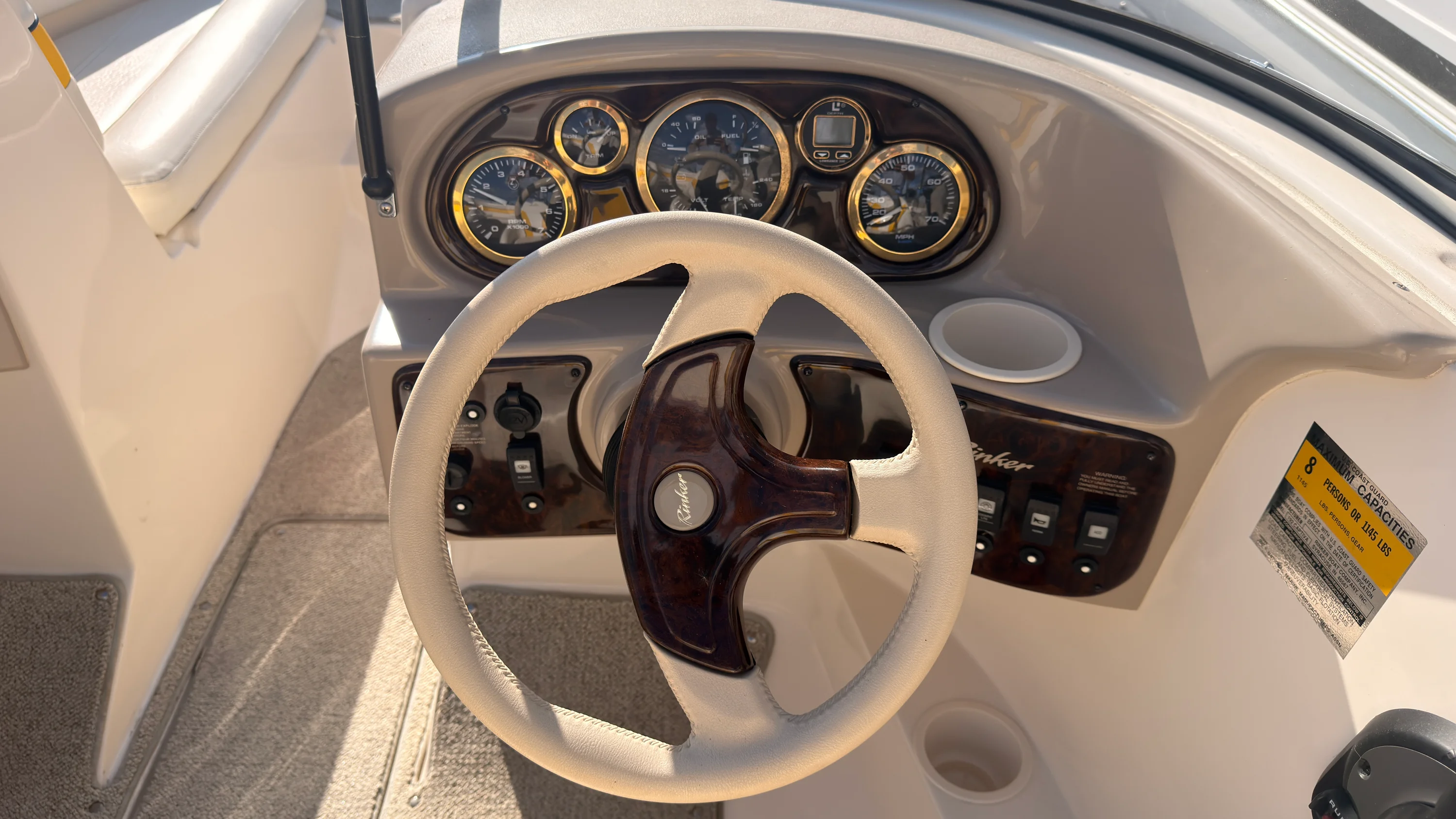 2002 Rinker CAPTIVA 192 Image Thumbnail #18