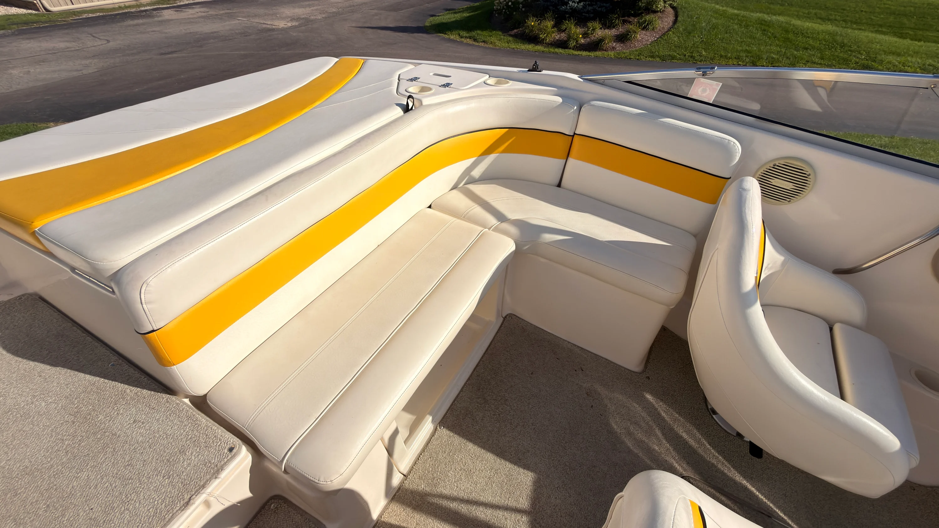 2002 Rinker CAPTIVA 192 Image Thumbnail #9
