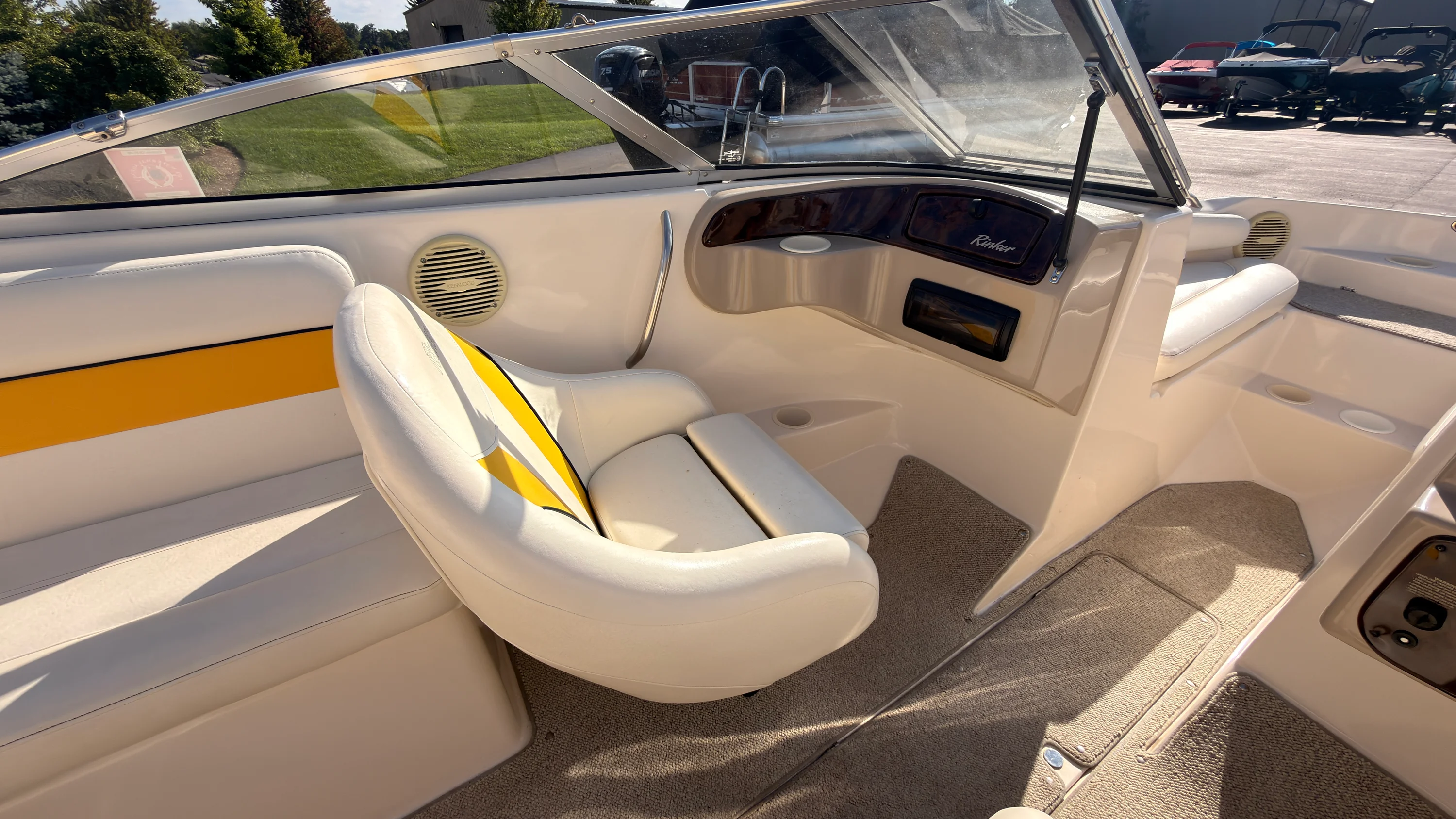 2002 Rinker CAPTIVA 192 Image Thumbnail #26