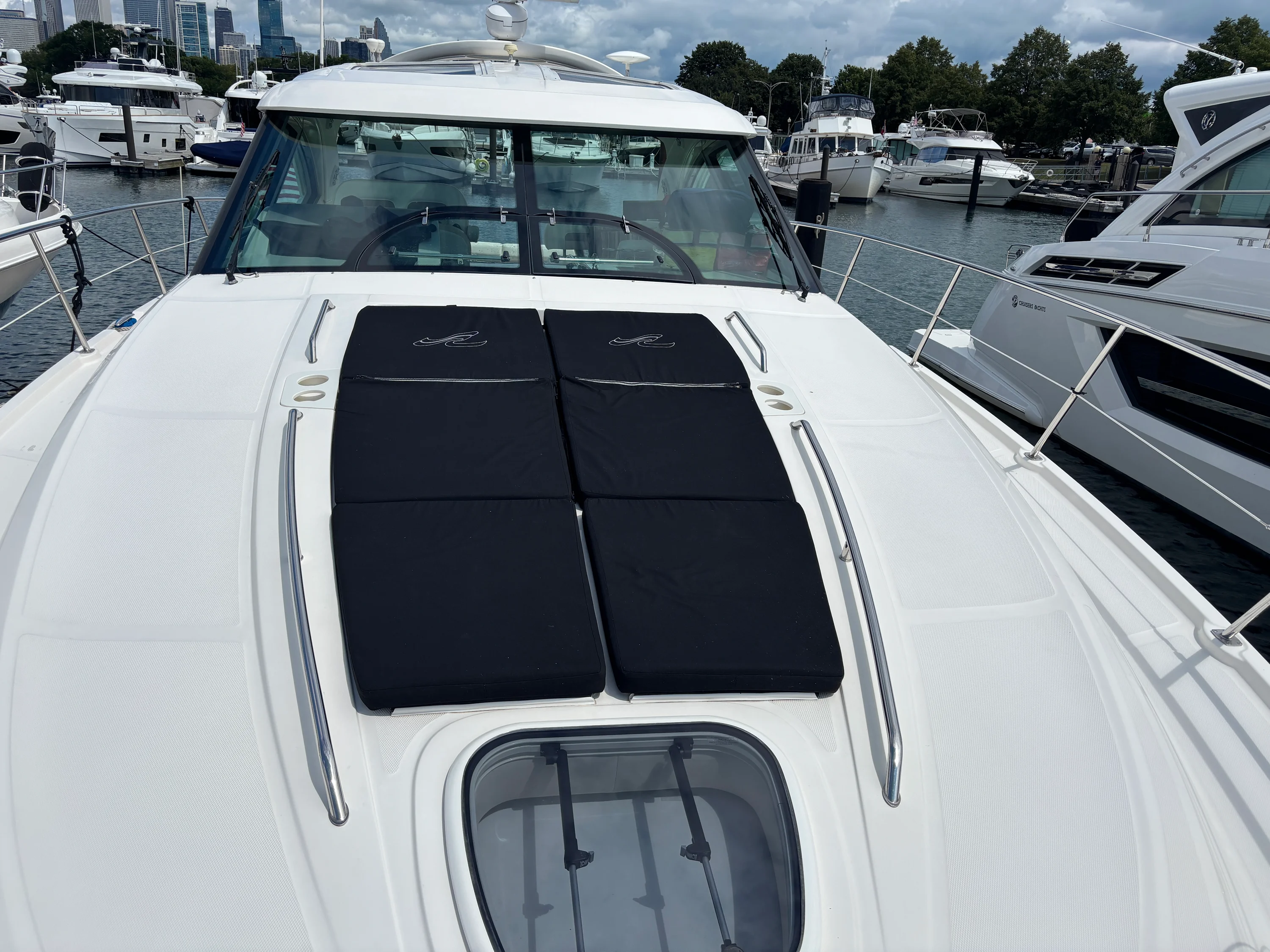 2012 Sea Ray 470 SUNDANCER Image Thumbnail #35