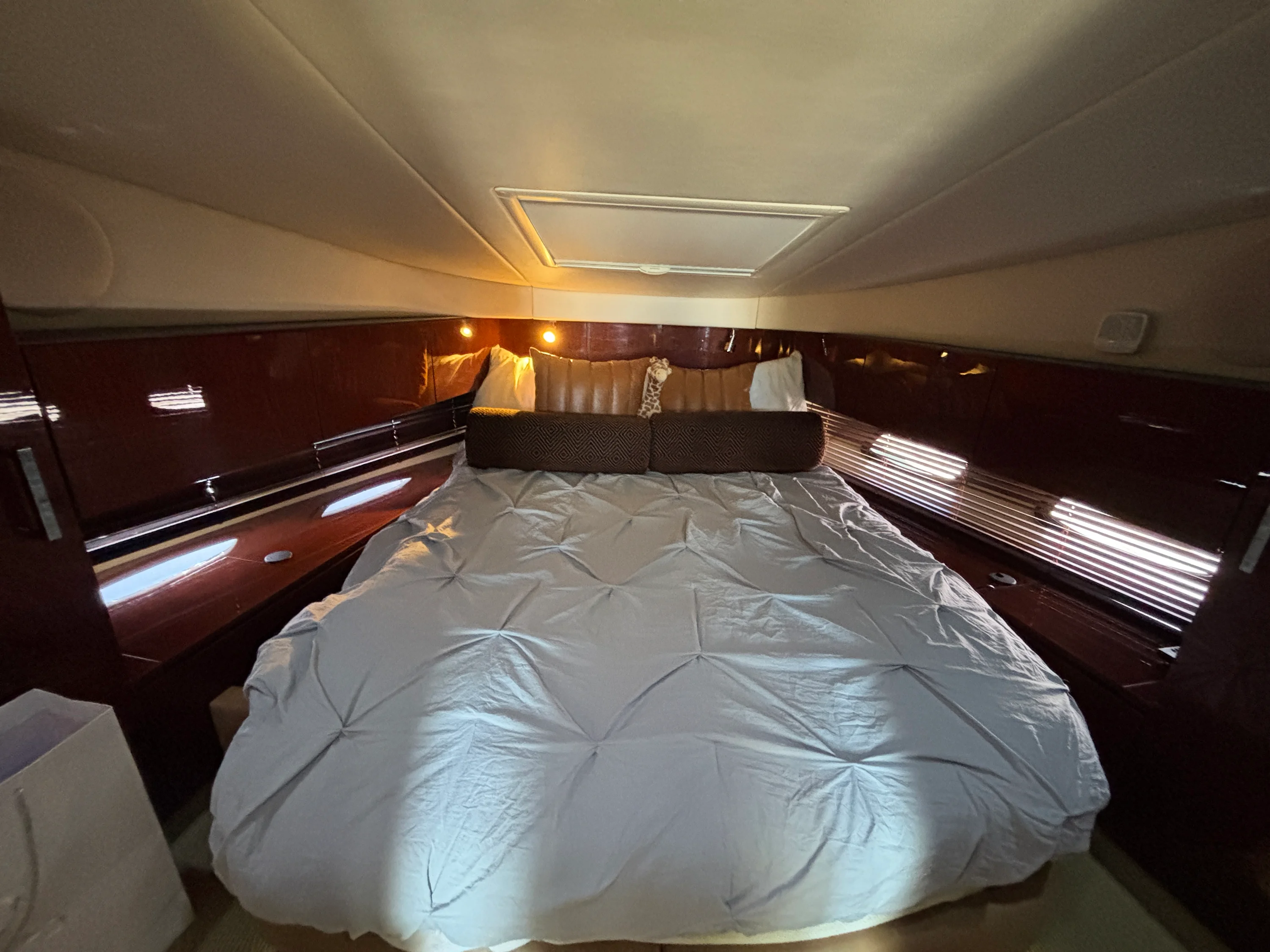2012 Sea Ray 470 SUNDANCER Image Thumbnail #19