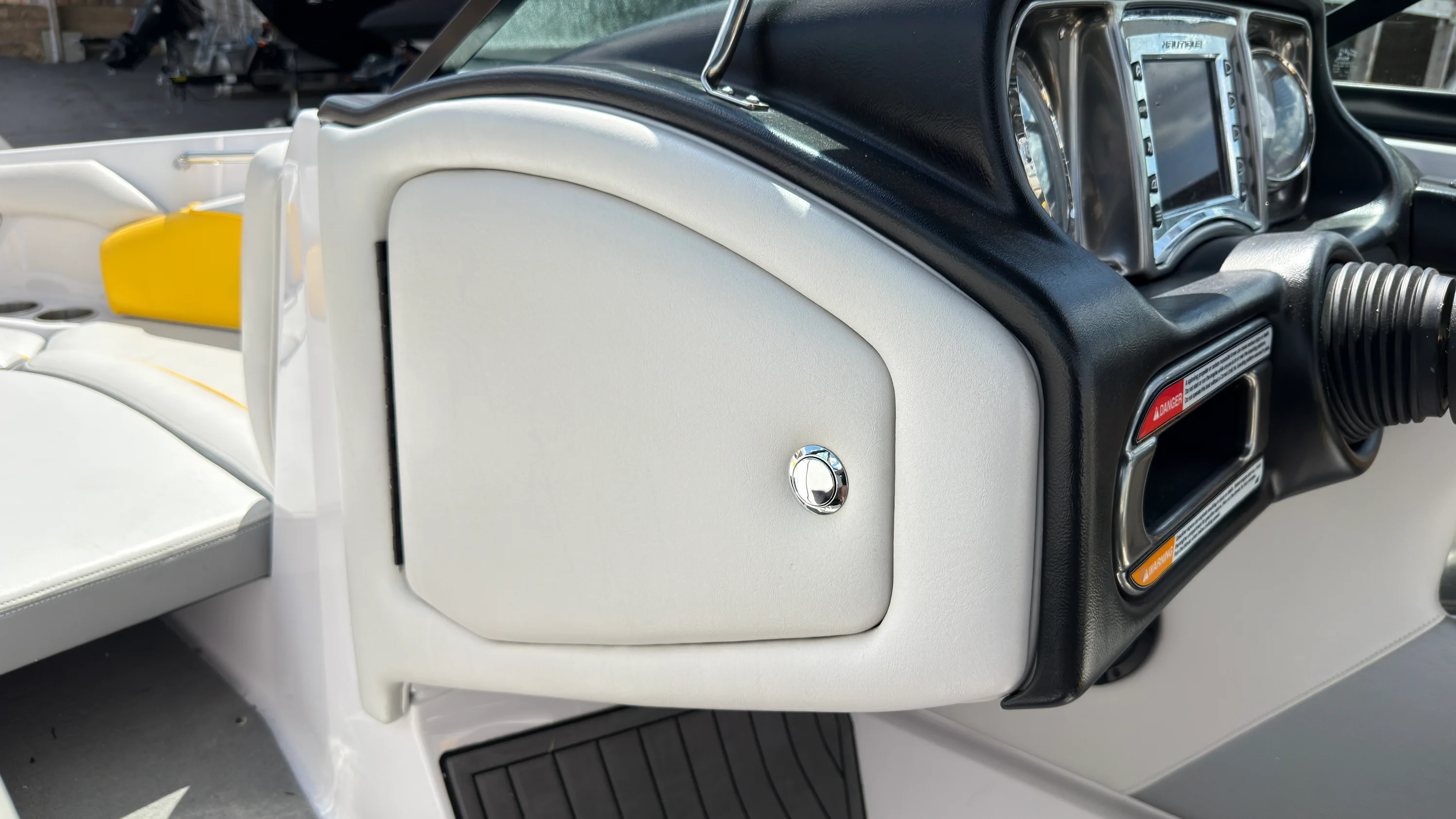 2011 Nautique 226 Image Thumbnail #37