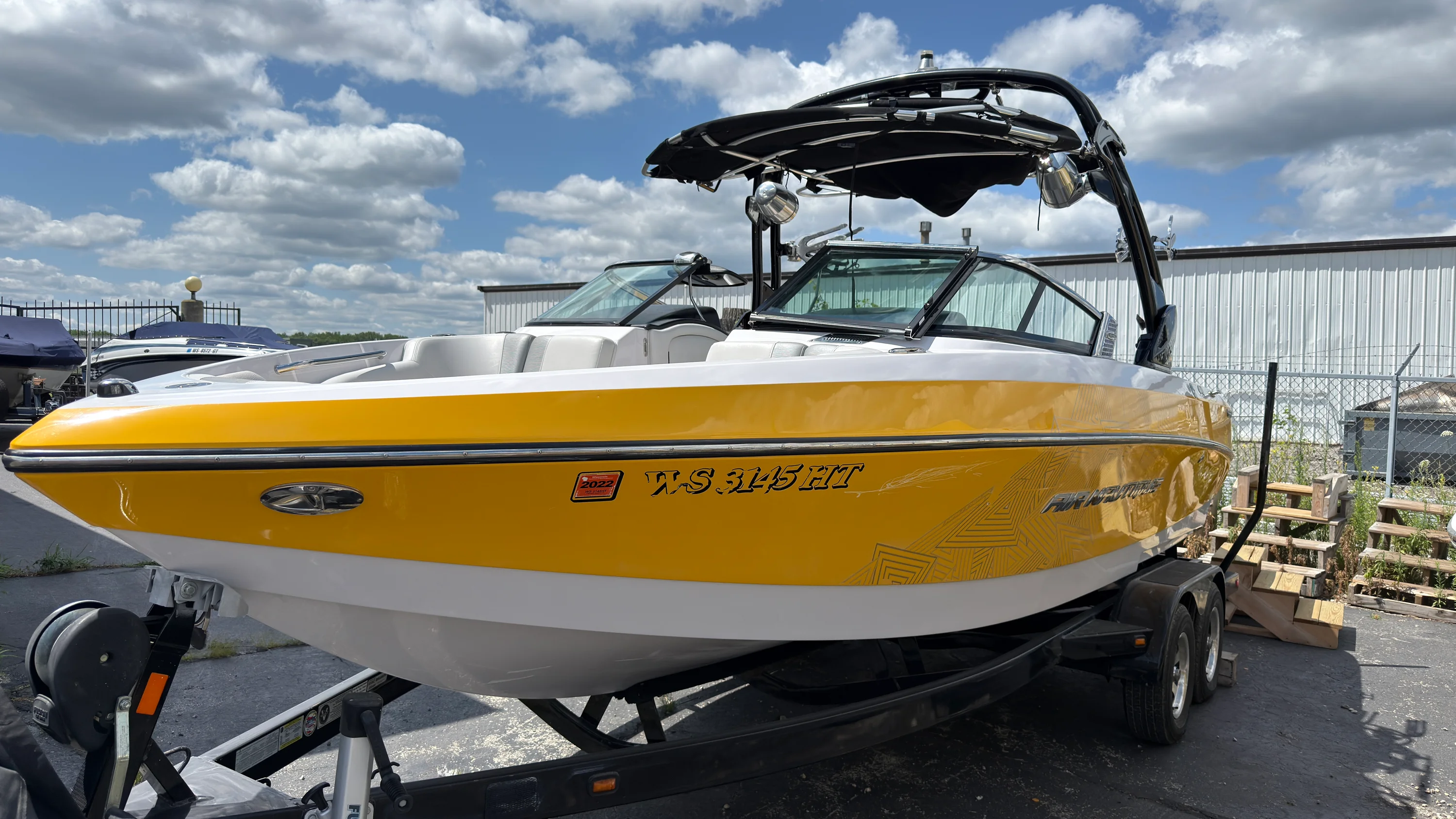 2011 Nautique 226 Image Thumbnail #1